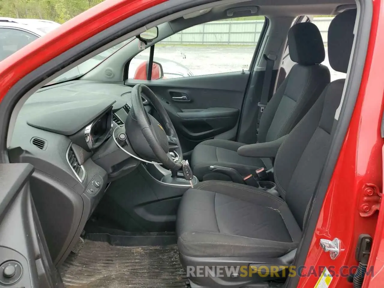 7 fotografías del automóvil dañado KL7CJPSB3LB330755 CHEVROLET TRAX 2020