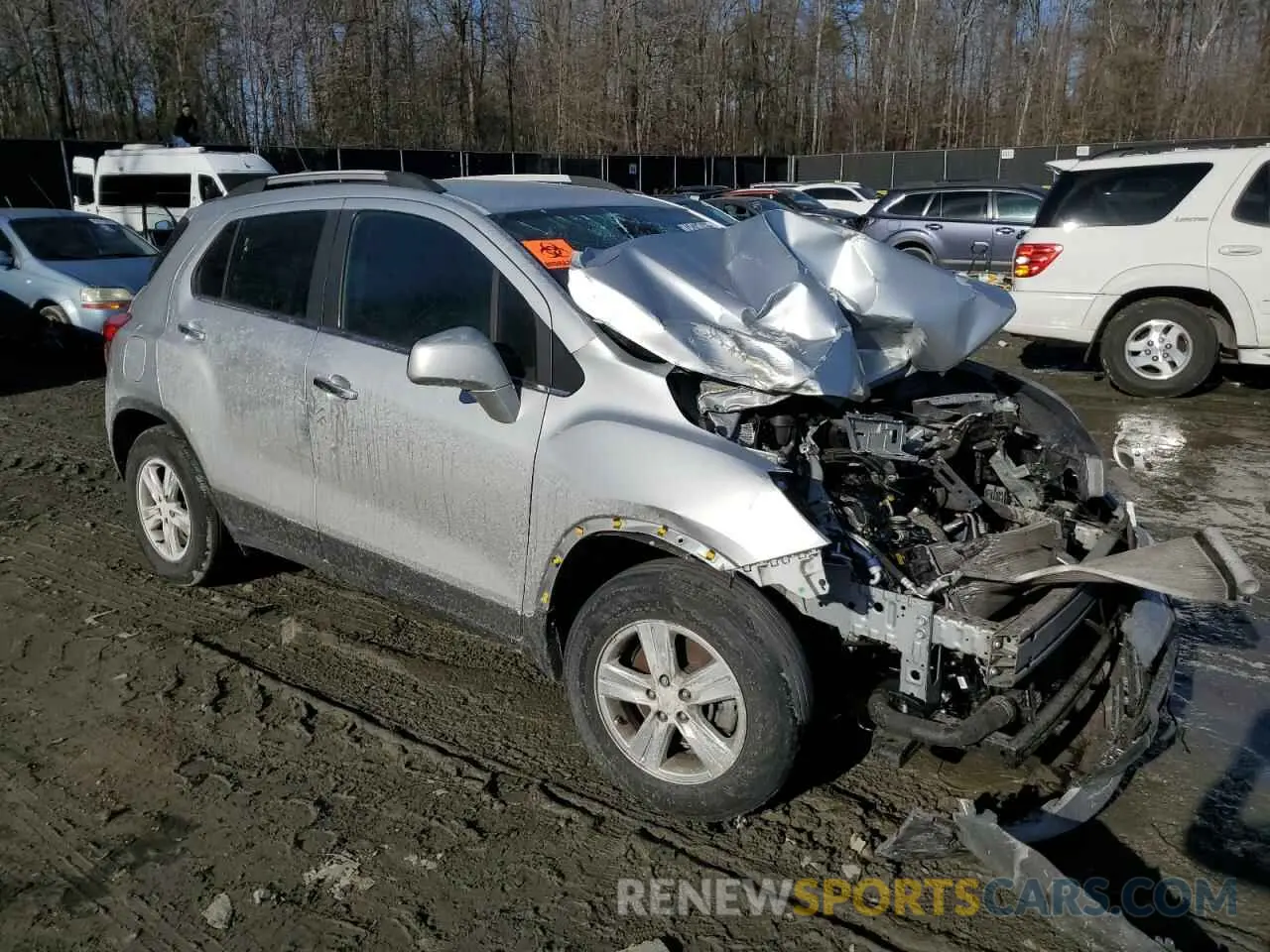 4 fotografías del automóvil dañado KL7CJPSB9LB020478 CHEVROLET TRAX 2020