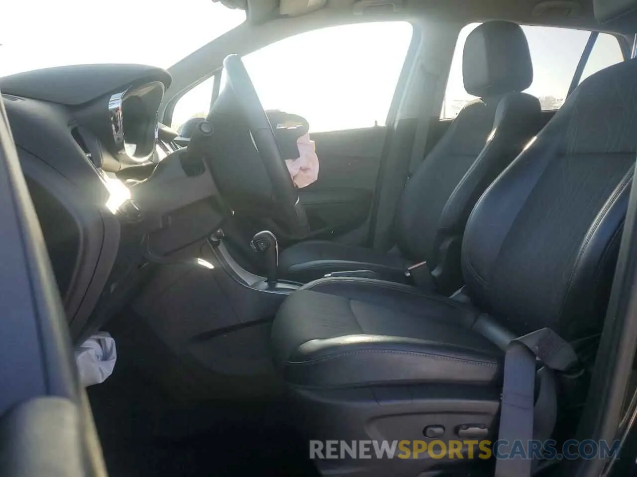 7 fotografías del automóvil dañado KL7CJPSB9LB088926 CHEVROLET TRAX 2020