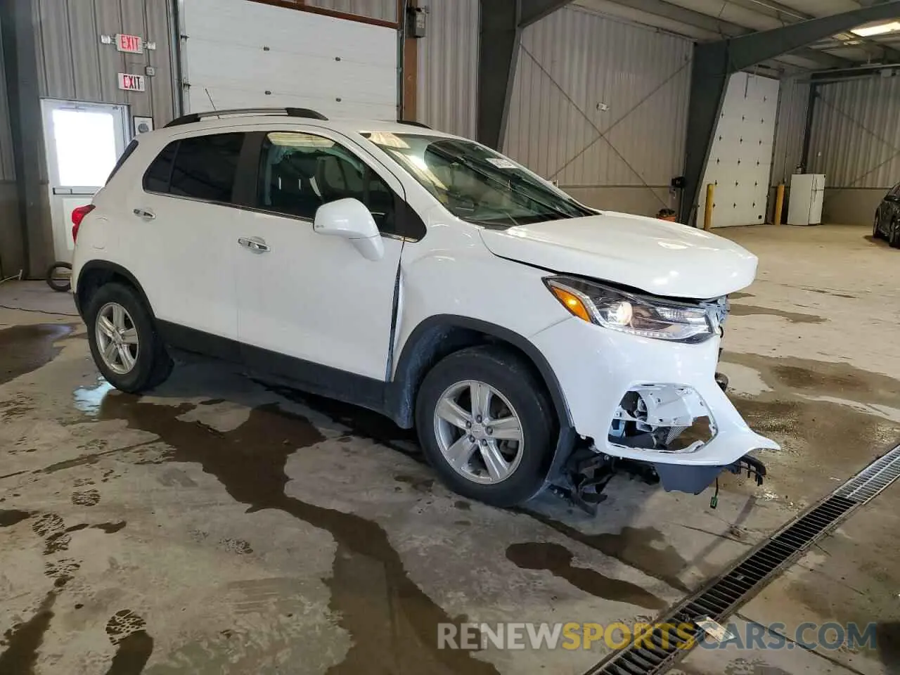 4 fotografías del automóvil dañado KL7CJPSBXLB029335 CHEVROLET TRAX 2020