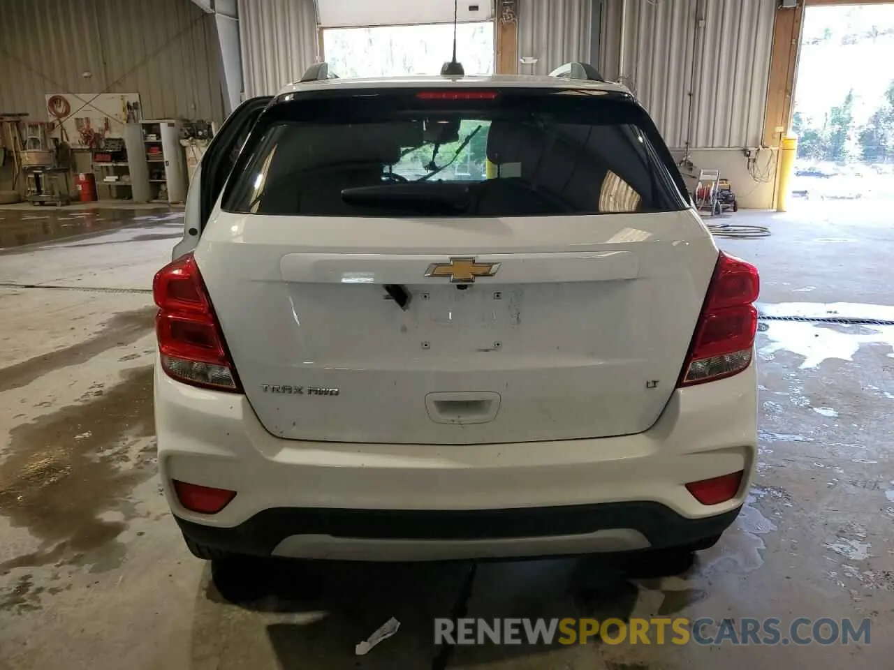 6 fotografías del automóvil dañado KL7CJPSBXLB029335 CHEVROLET TRAX 2020