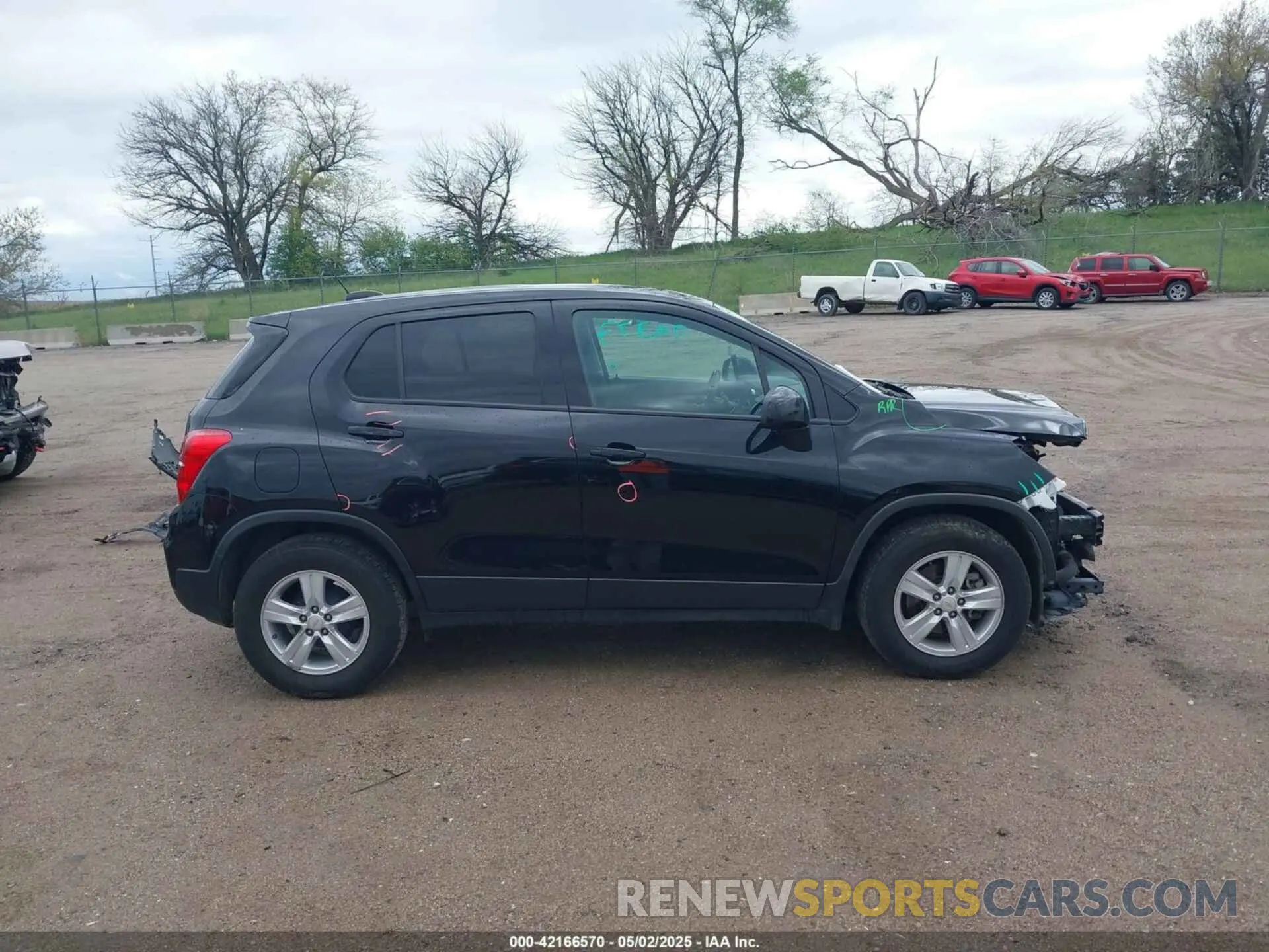 14 fotografías del automóvil dañado KL7CJKSB1MB309813 CHEVROLET TRAX 2021