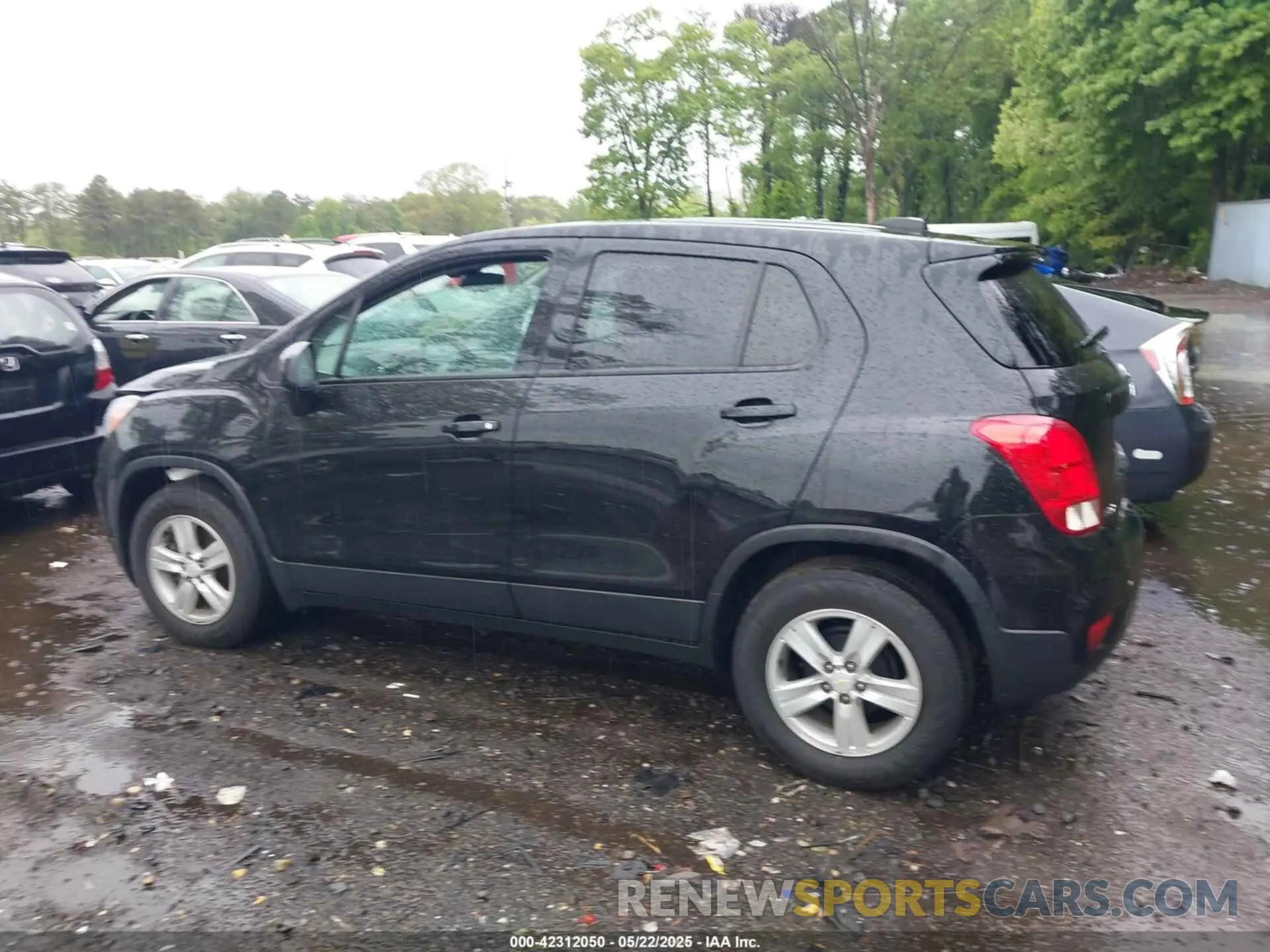 14 fotografías del automóvil dañado KL7CJKSB2MB312199 CHEVROLET TRAX 2021