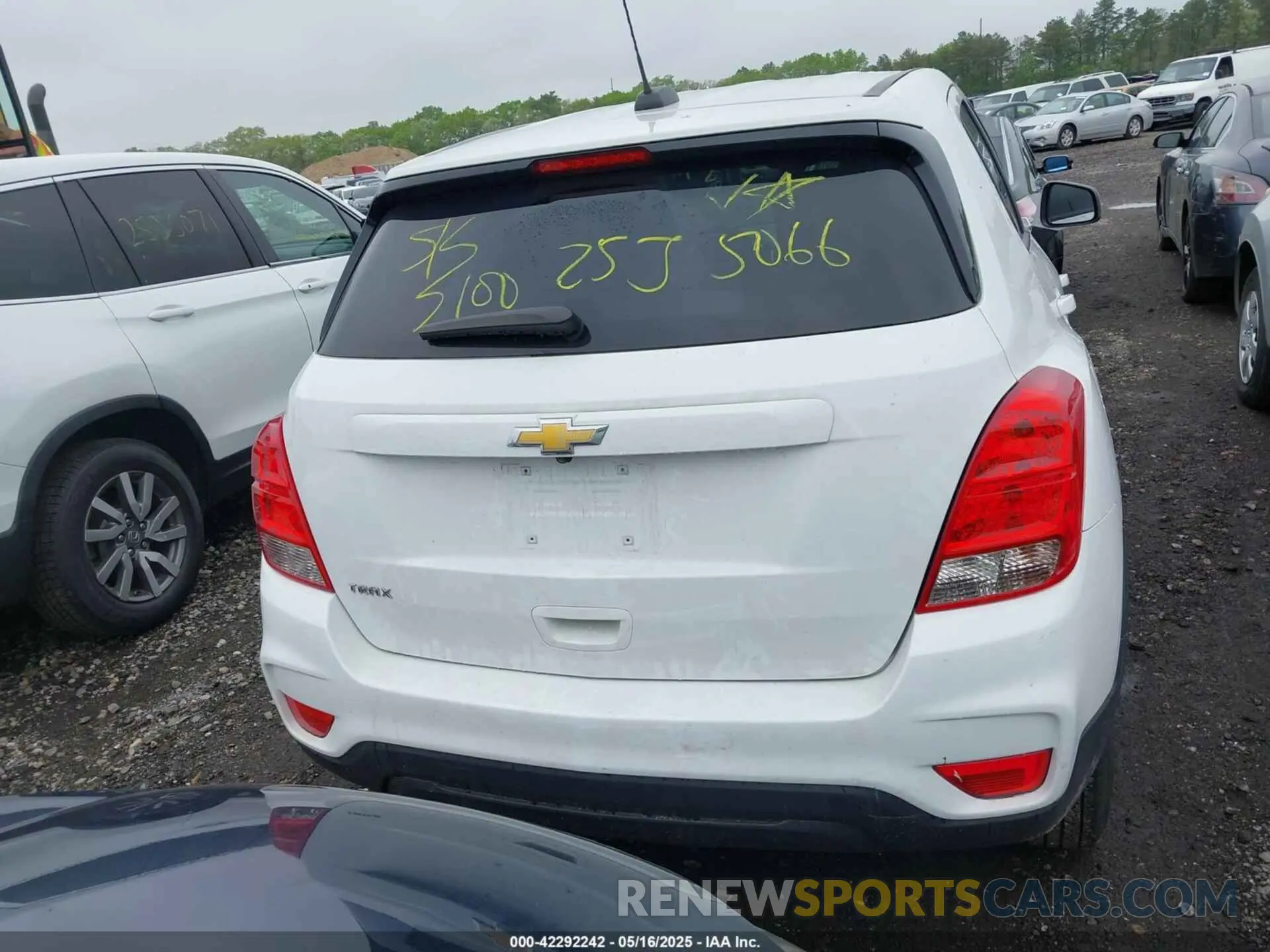 16 fotografías del automóvil dañado KL7CJKSB5MB327652 CHEVROLET TRAX 2021