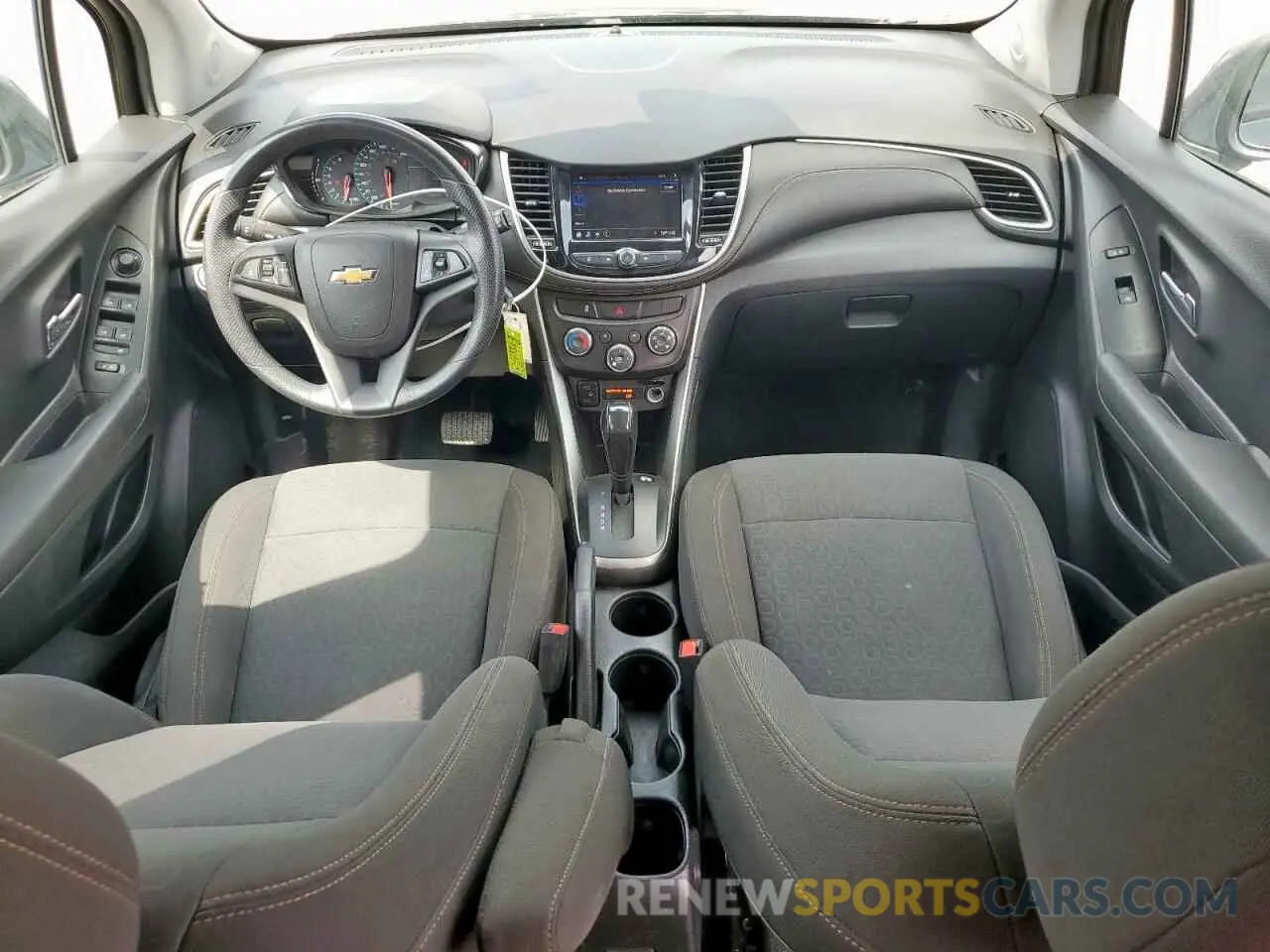 8 fotografías del automóvil dañado KL7CJKSB6MB314988 CHEVROLET TRAX 2021