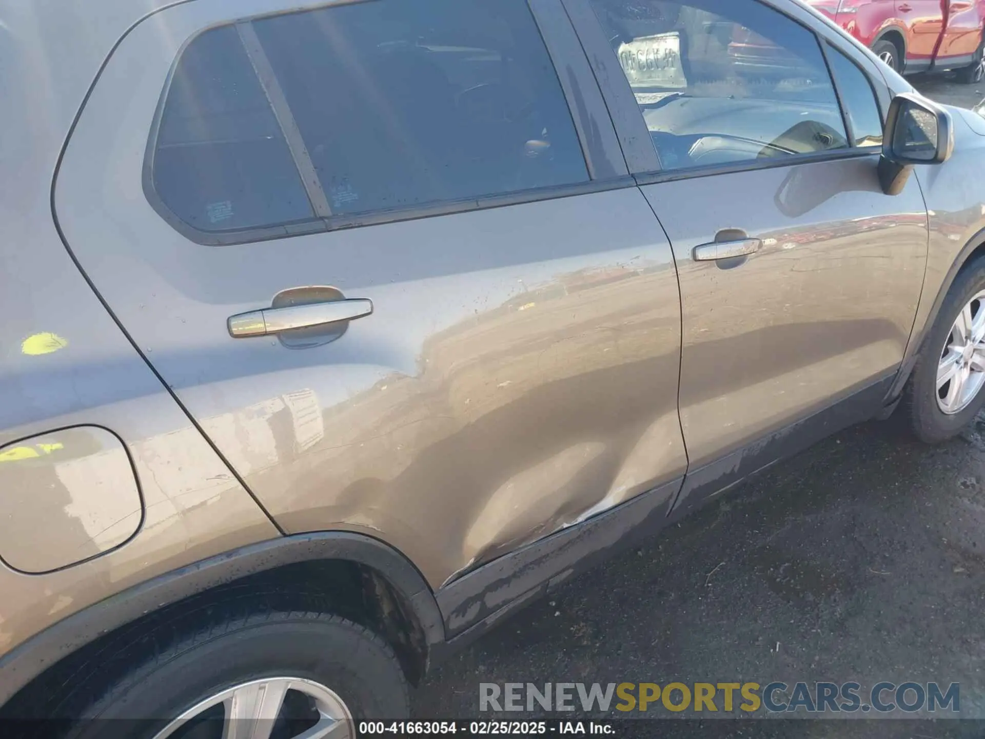 6 fotografías del automóvil dañado KL7CJKSB7MB306172 CHEVROLET TRAX 2021