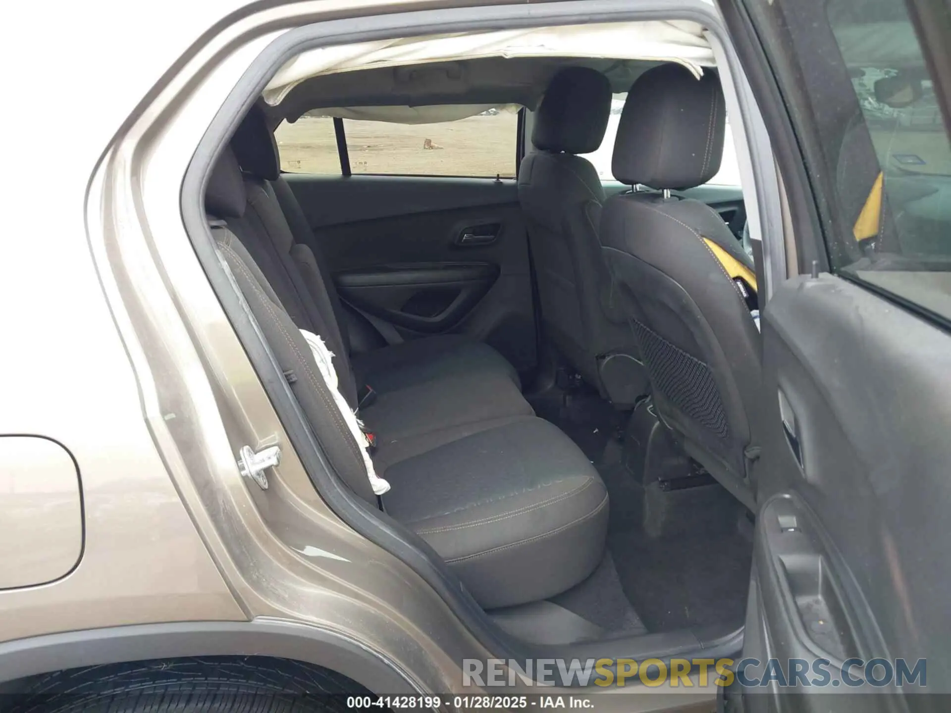 8 fotografías del automóvil dañado KL7CJKSB7MB334134 CHEVROLET TRAX 2021