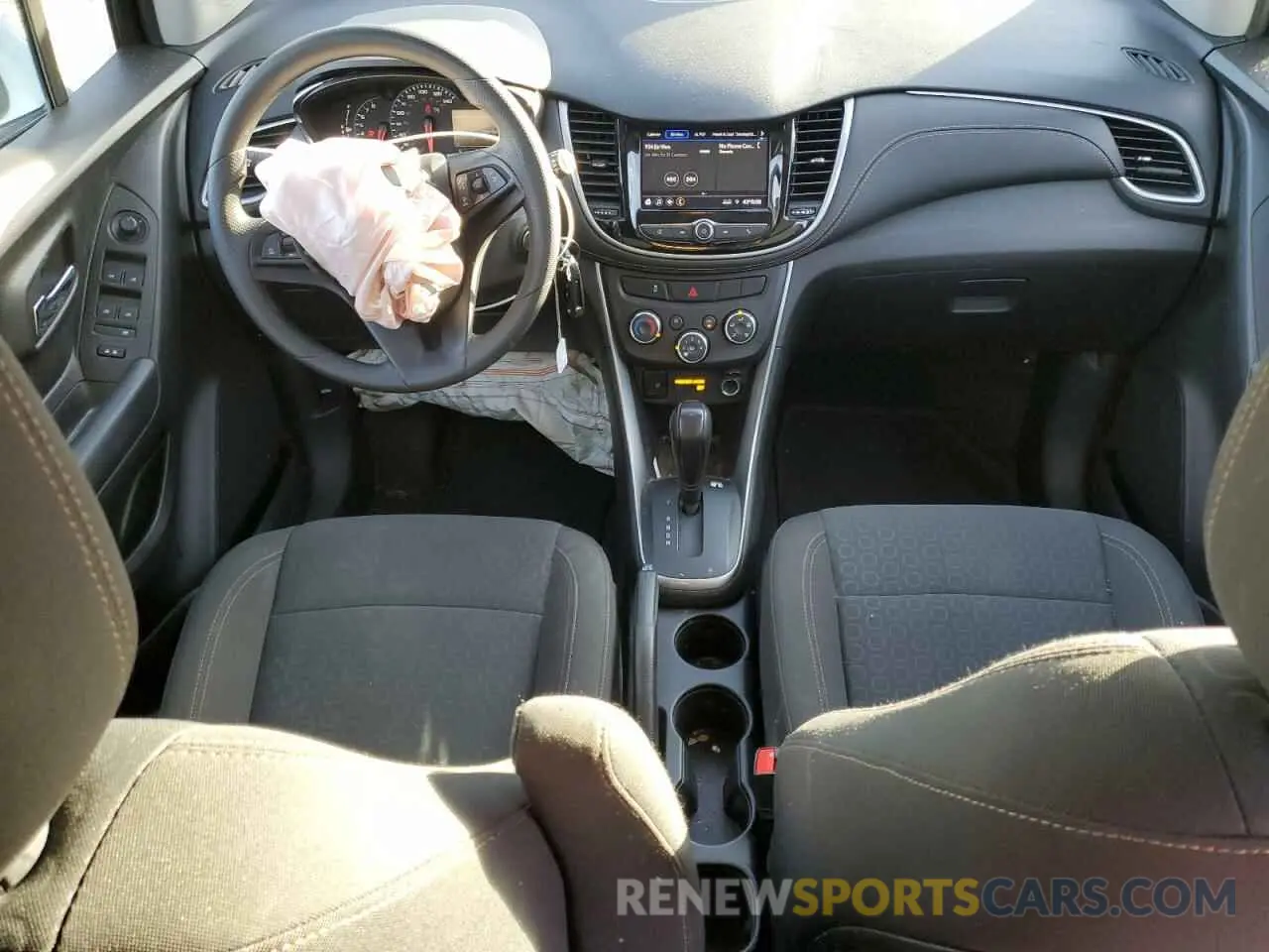 8 fotografías del automóvil dañado KL7CJKSB8MB304138 CHEVROLET TRAX 2021