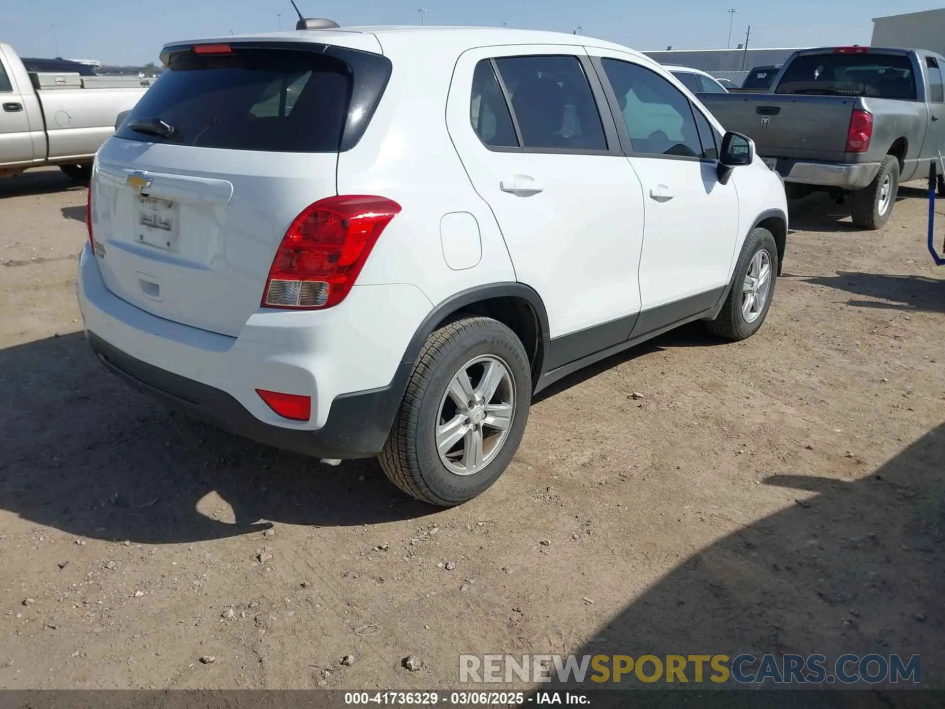 4 fotografías del automóvil dañado KL7CJKSB9MB301460 CHEVROLET TRAX 2021