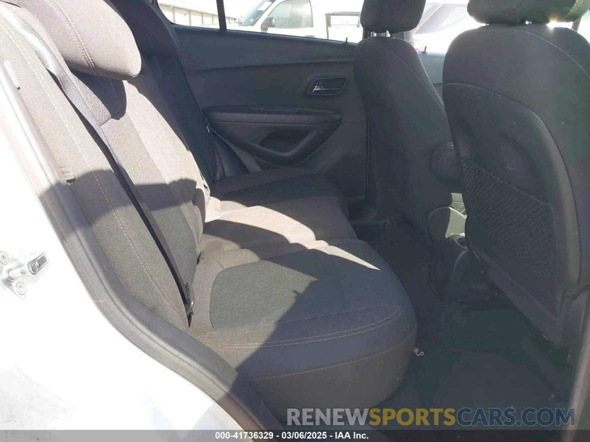 8 fotografías del automóvil dañado KL7CJKSB9MB301460 CHEVROLET TRAX 2021