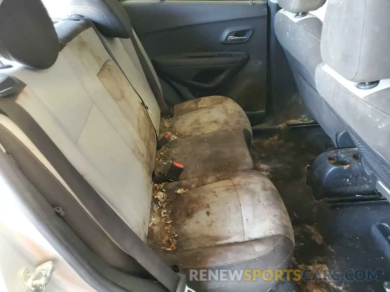 12 fotografías del automóvil dañado KL7CJKSB9MB306982 CHEVROLET TRAX 2021