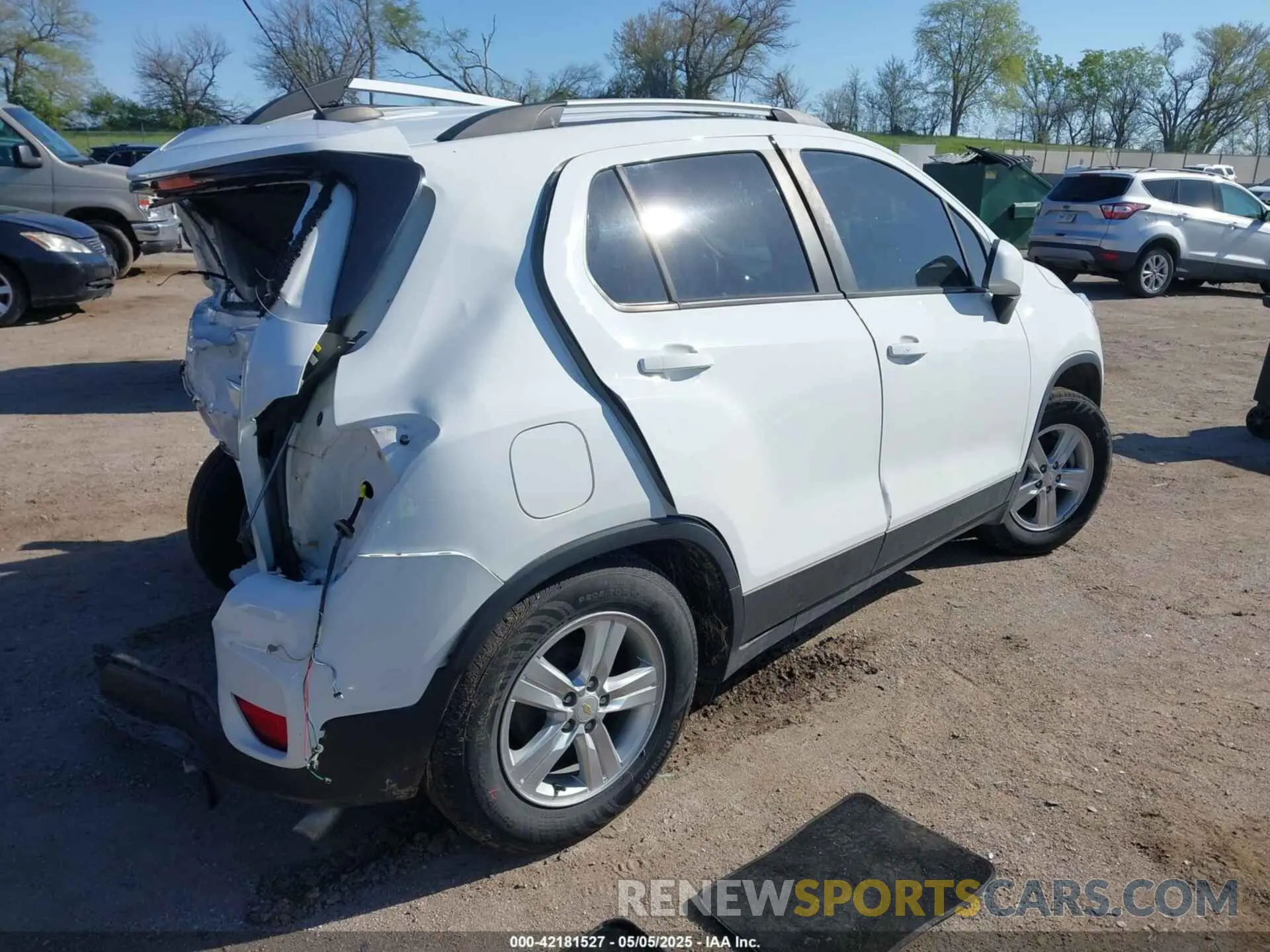 4 fotografías del automóvil dañado KL7CJLSB0MB339794 CHEVROLET TRAX 2021