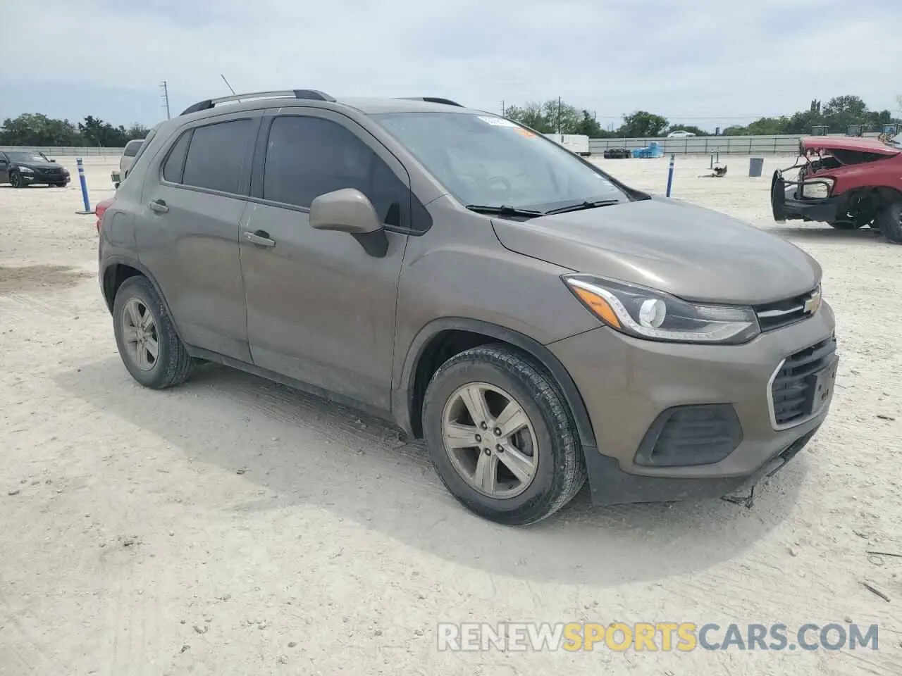 4 fotografías del automóvil dañado KL7CJLSB3MB306708 CHEVROLET TRAX 2021