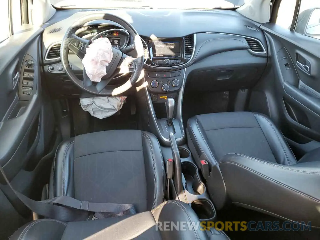 8 fotografías del automóvil dañado KL7CJLSB3MB329793 CHEVROLET TRAX 2021