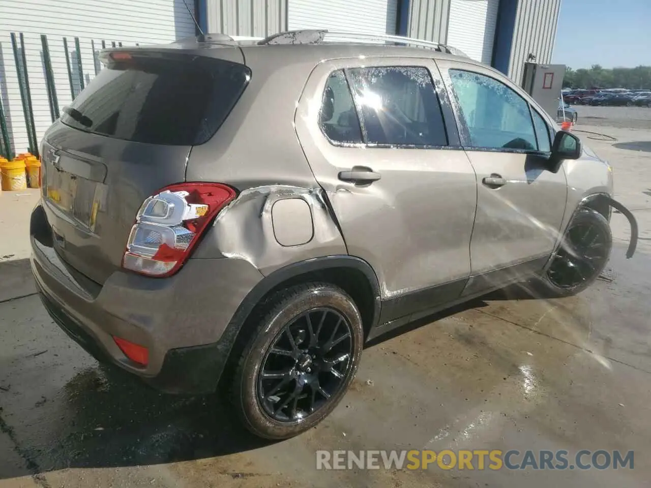 3 fotografías del automóvil dañado KL7CJLSB3MB331446 CHEVROLET TRAX 2021
