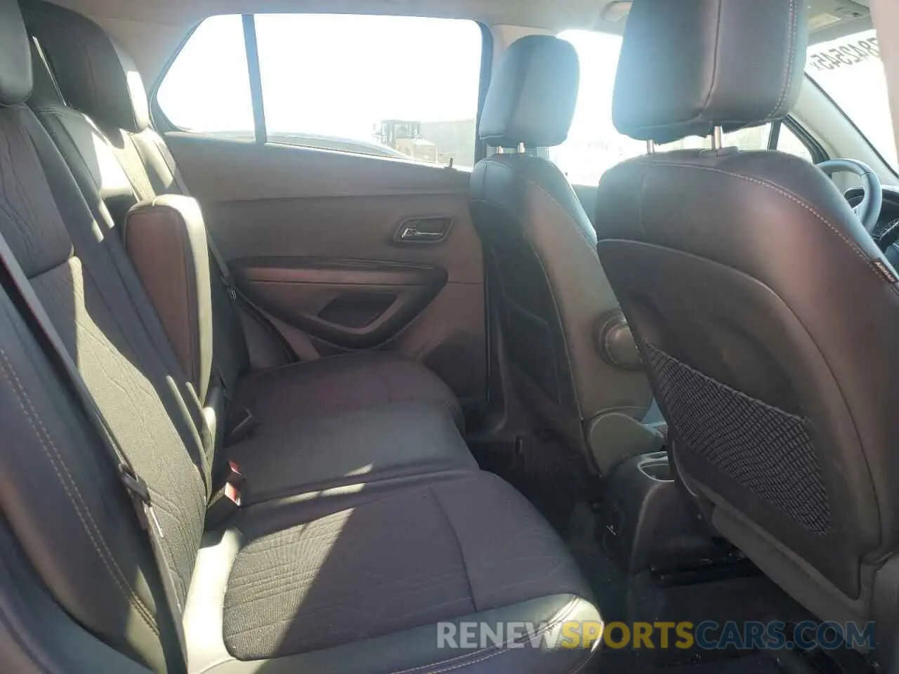 11 fotografías del automóvil dañado KL7CJLSB5MB317595 CHEVROLET TRAX 2021