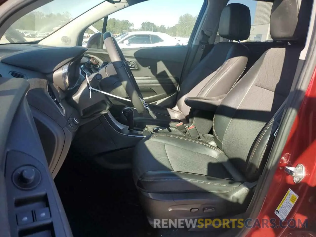 7 fotografías del automóvil dañado KL7CJLSB5MB317595 CHEVROLET TRAX 2021