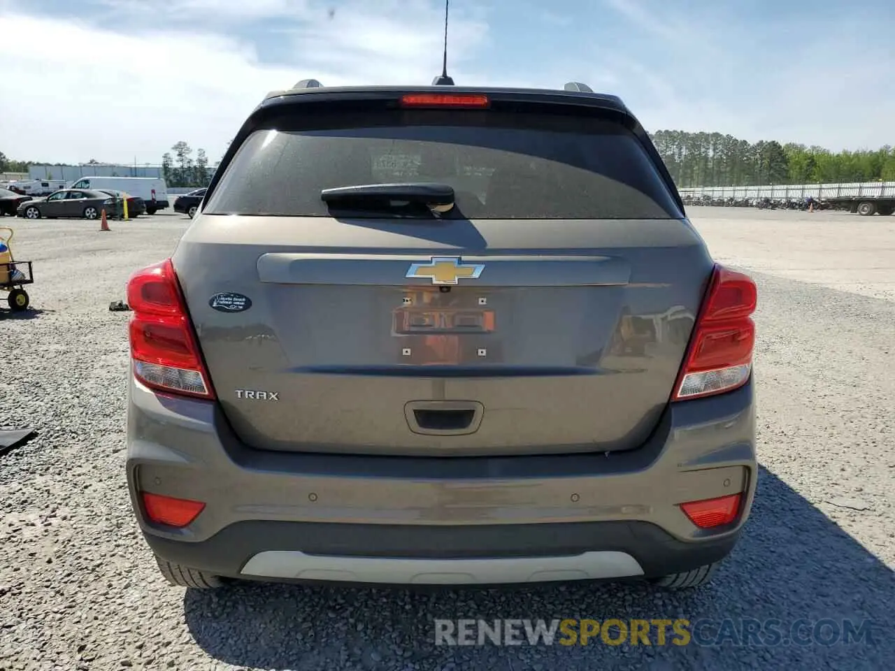 6 fotografías del automóvil dañado KL7CJLSB6MB310915 CHEVROLET TRAX 2021