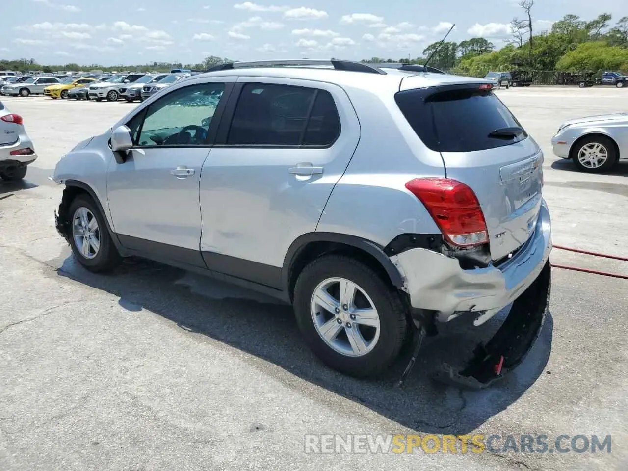 2 fotografías del automóvil dañado KL7CJLSB6MB328122 CHEVROLET TRAX 2021
