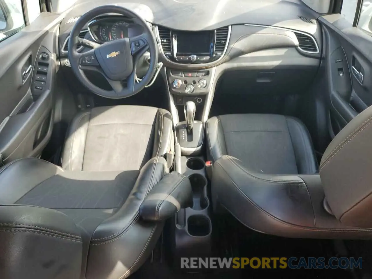 8 fotografías del automóvil dañado KL7CJLSB6MB328122 CHEVROLET TRAX 2021
