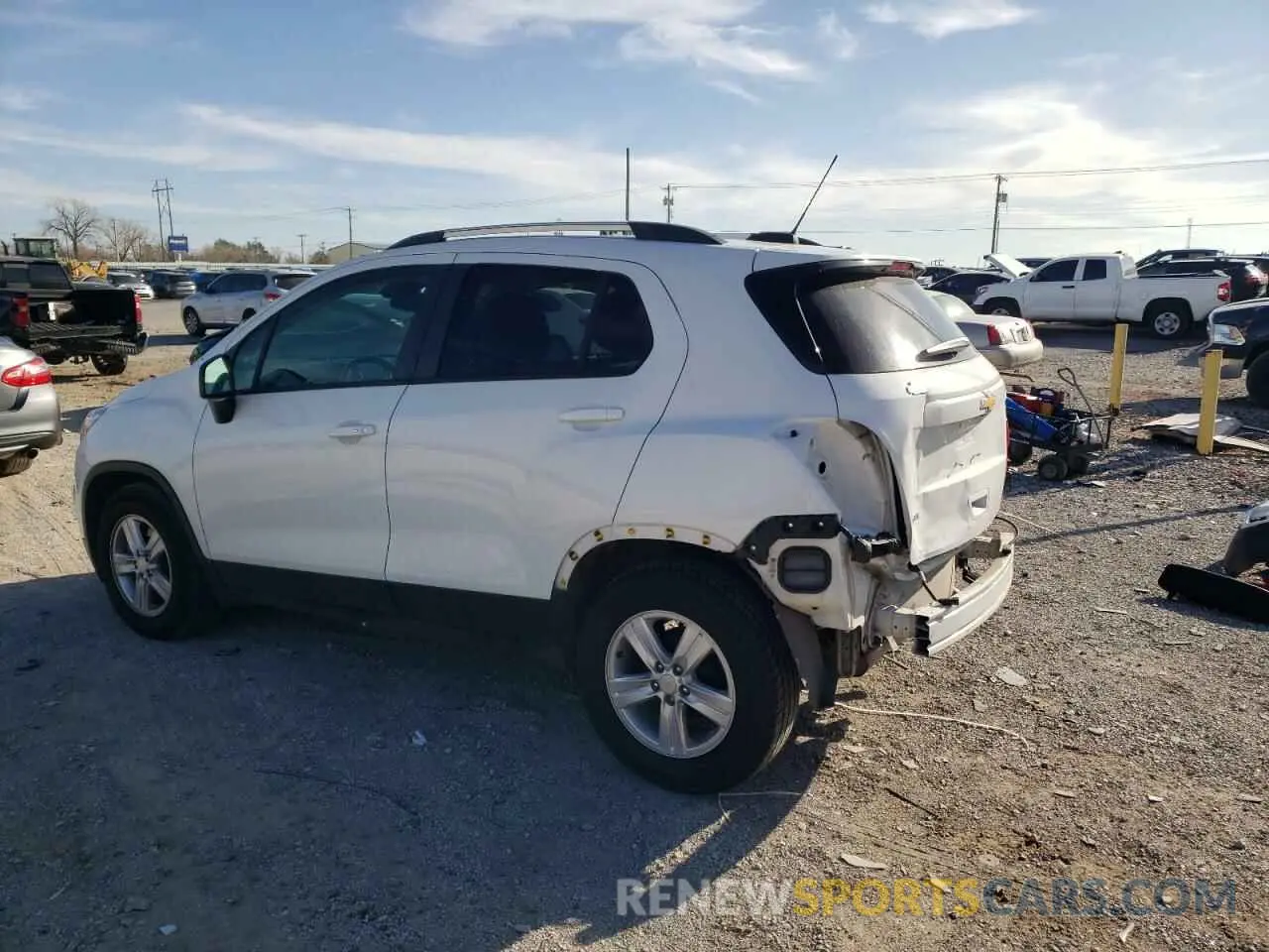 2 fotografías del automóvil dañado KL7CJLSMXMB376658 CHEVROLET TRAX 2021