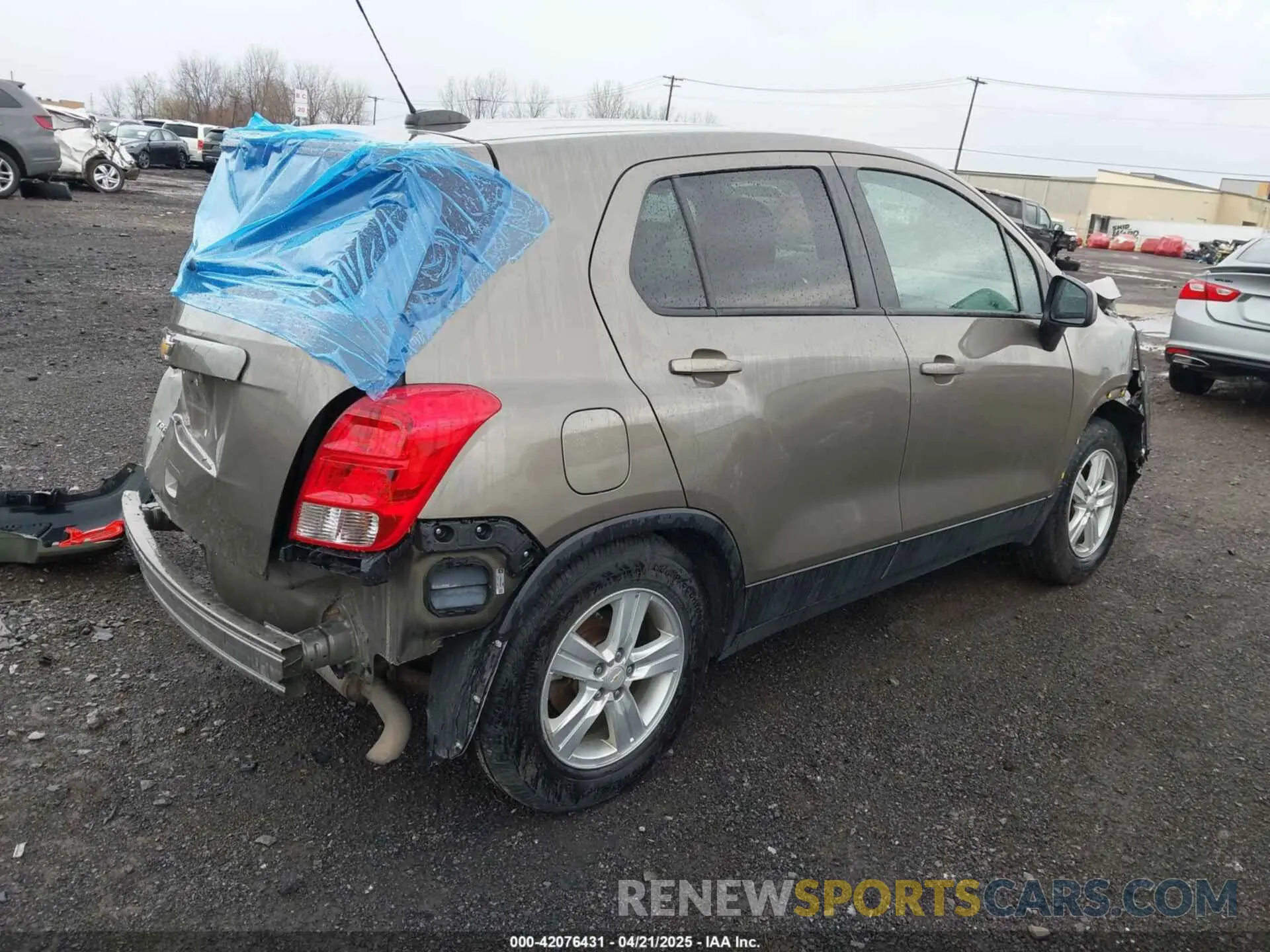 4 fotografías del automóvil dañado KL7CJNSB0MB324627 CHEVROLET TRAX 2021