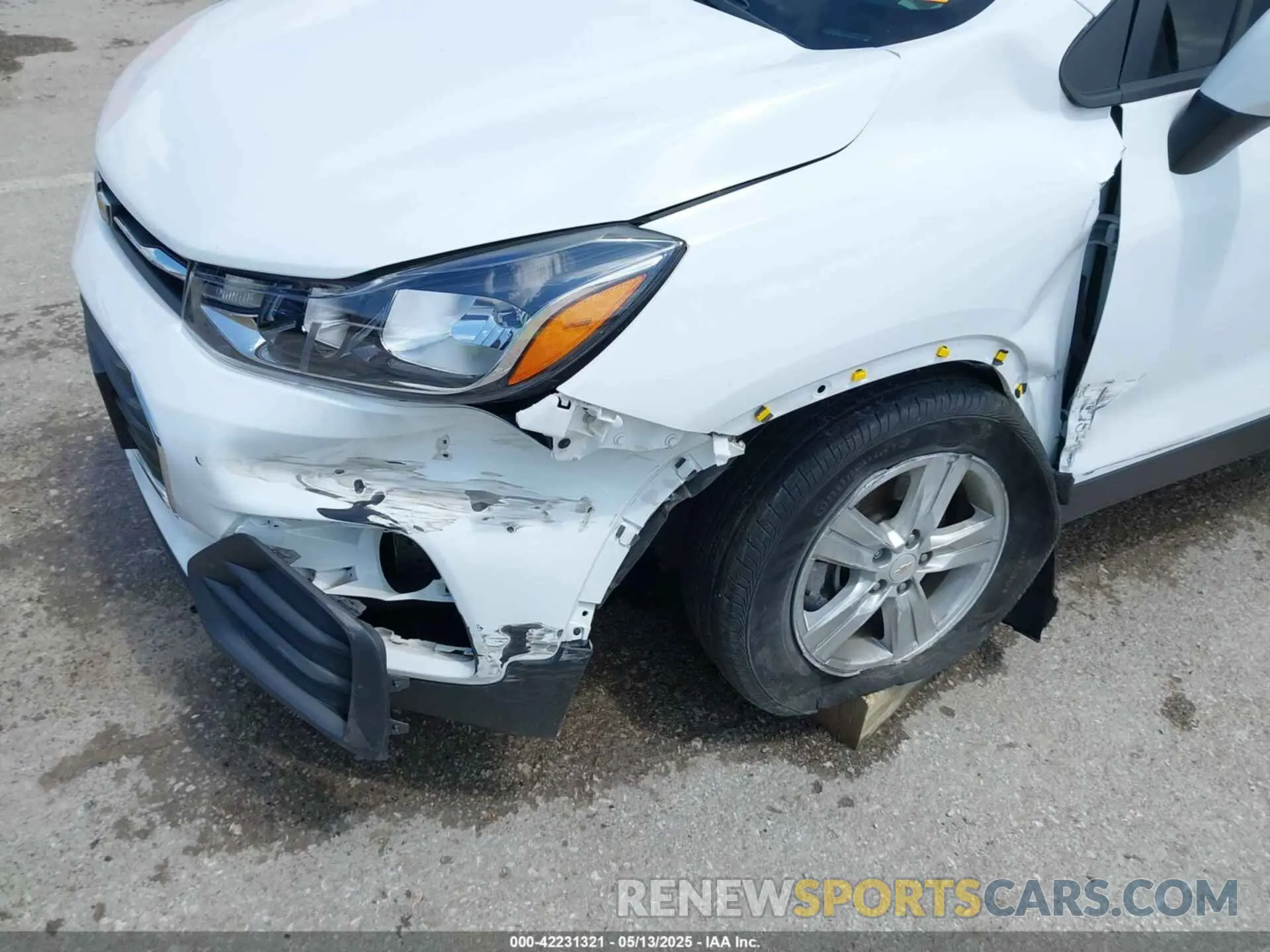 17 fotografías del automóvil dañado KL7CJNSB1MB301244 CHEVROLET TRAX 2021
