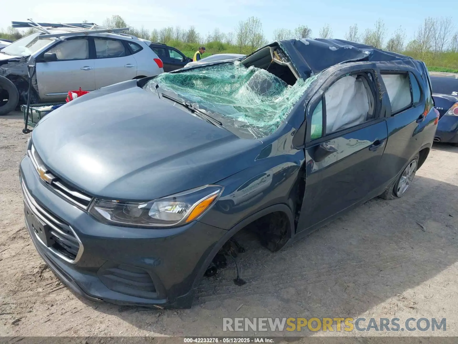 2 fotografías del automóvil dañado KL7CJNSB5MB339270 CHEVROLET TRAX 2021