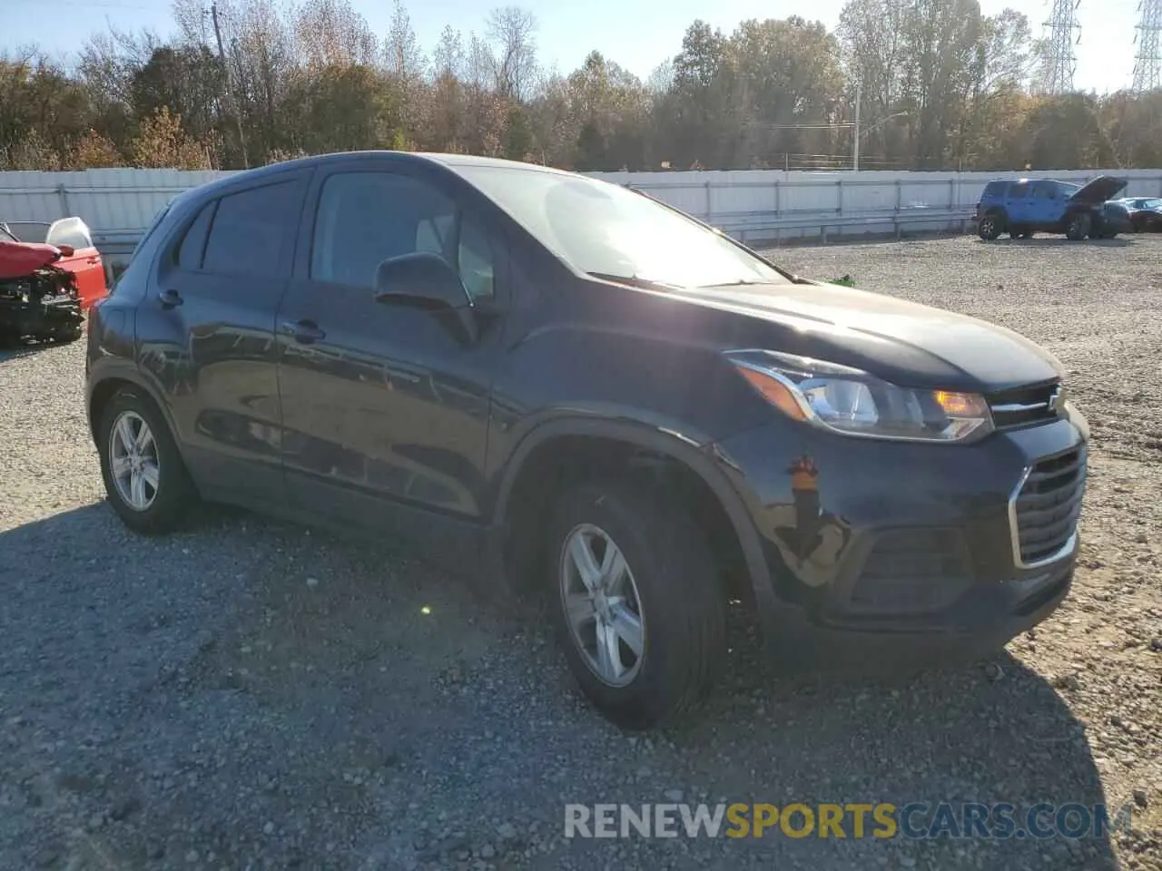 4 fotografías del automóvil dañado KL7CJNSB5MB342511 CHEVROLET TRAX 2021