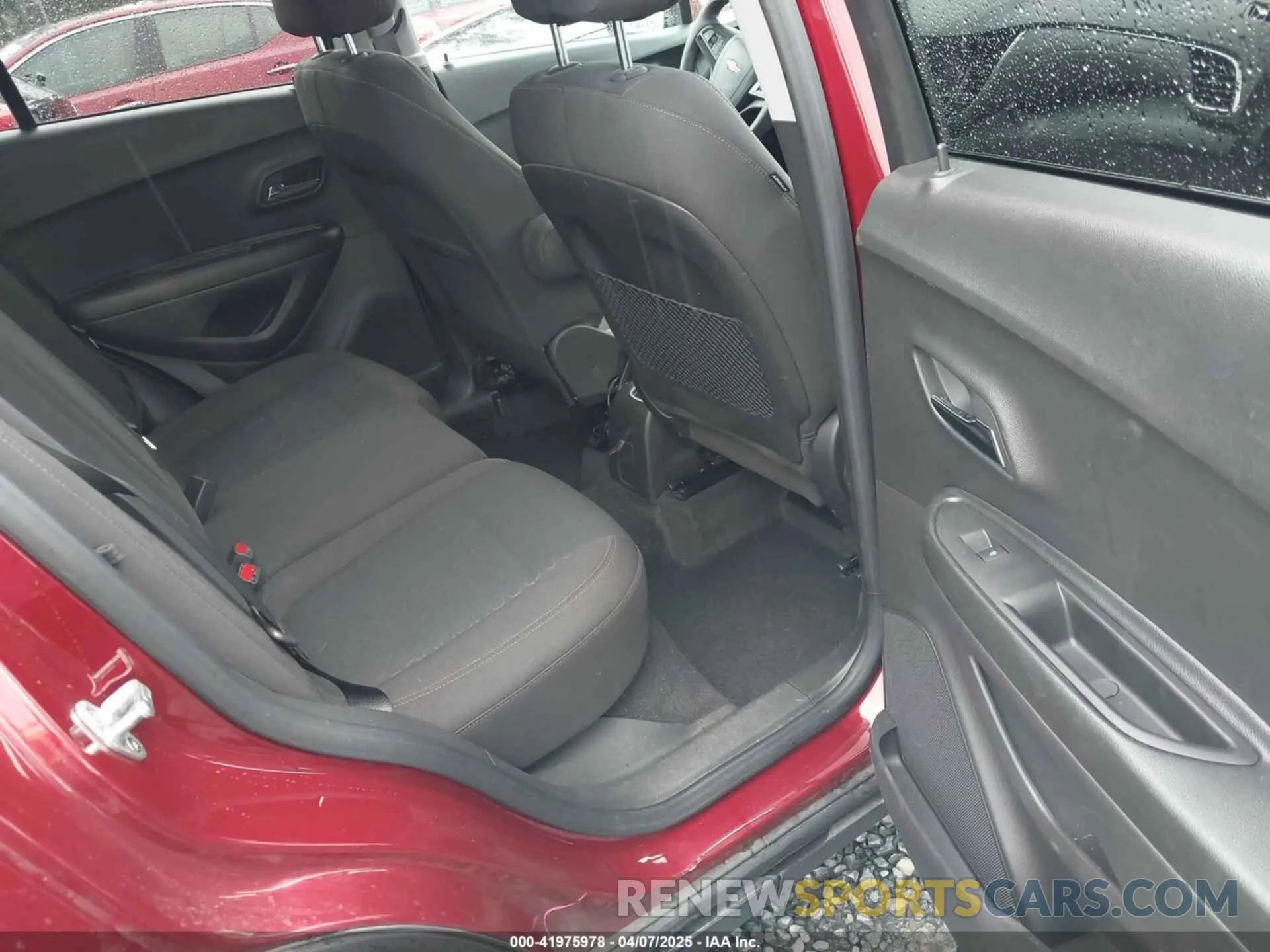 8 fotografías del automóvil dañado KL7CJNSB8MB359898 CHEVROLET TRAX 2021