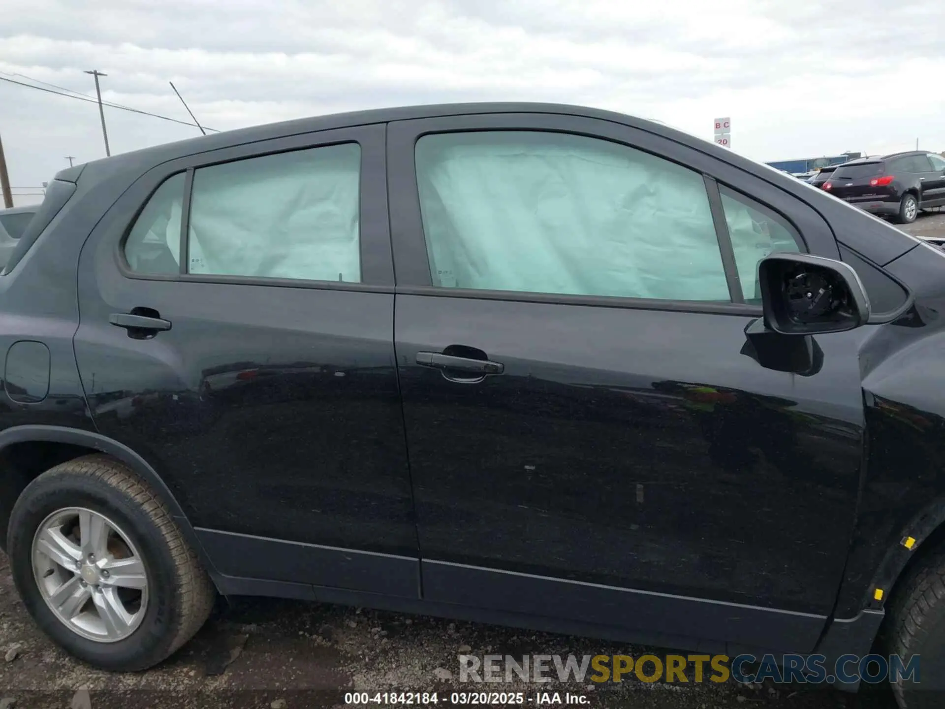 13 fotografías del automóvil dañado KL7CJNSM1MB361915 CHEVROLET TRAX 2021