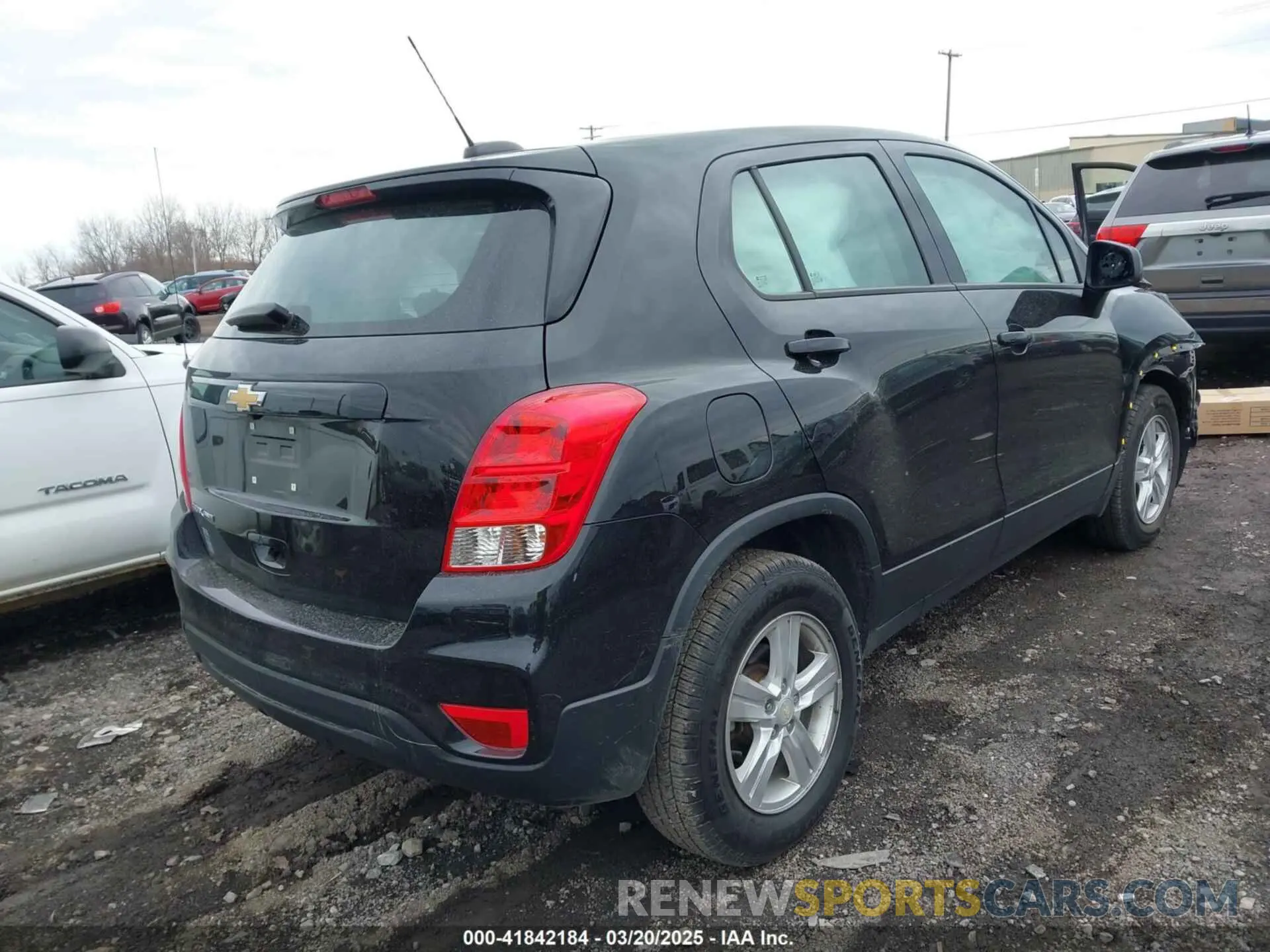 4 fotografías del automóvil dañado KL7CJNSM1MB361915 CHEVROLET TRAX 2021