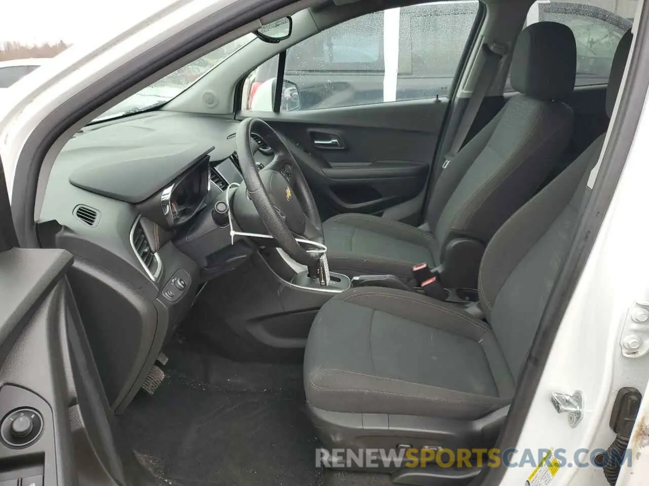 7 fotografías del automóvil dañado KL7CJNSM3MB362306 CHEVROLET TRAX 2021