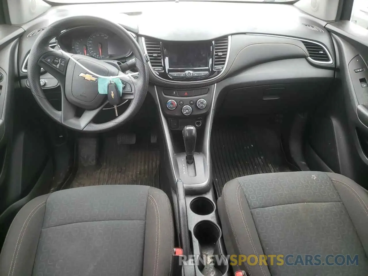 8 fotografías del automóvil dañado KL7CJNSM5MB361786 CHEVROLET TRAX 2021