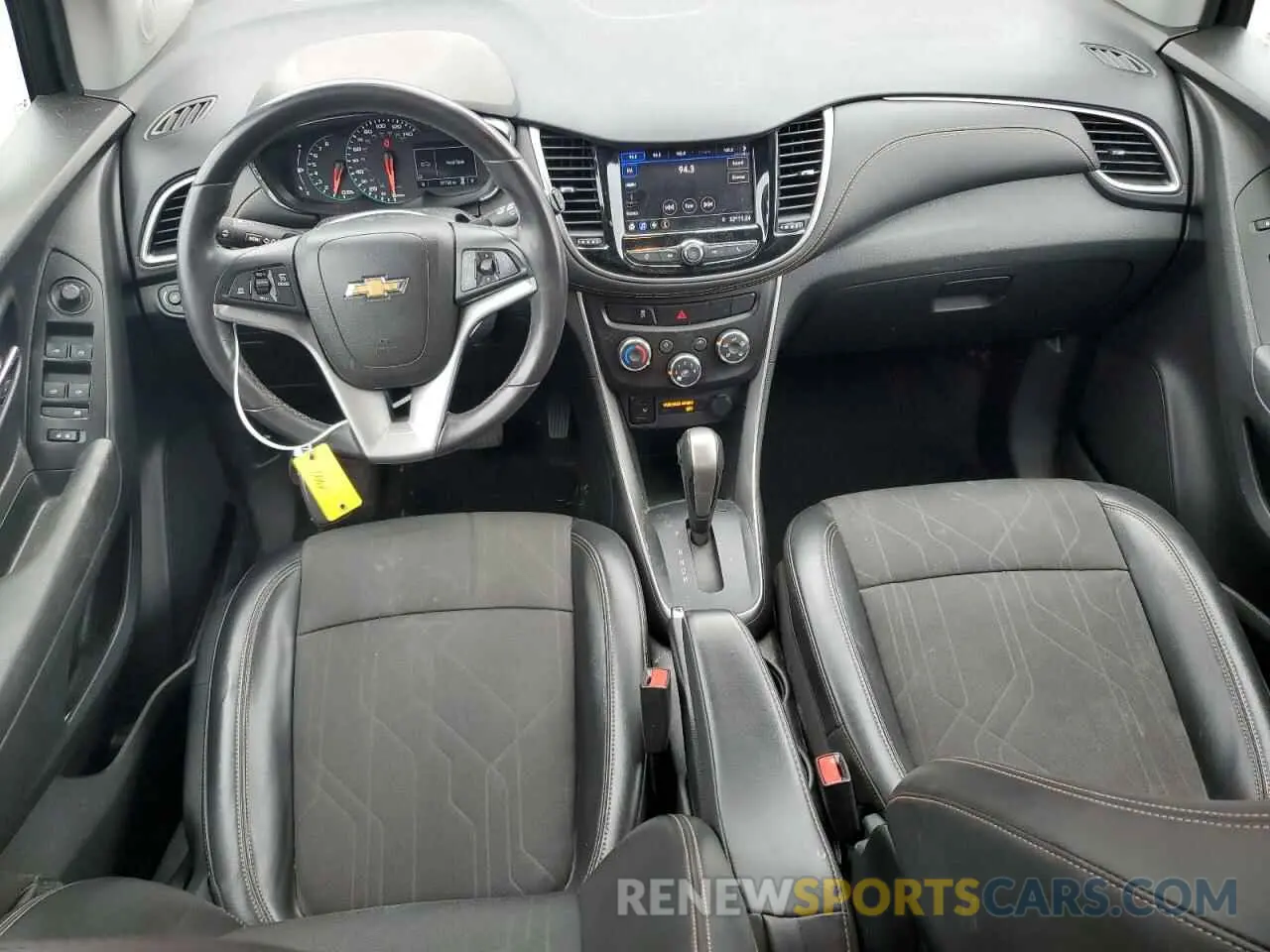 8 fotografías del automóvil dañado KL7CJPSB3MB338744 CHEVROLET TRAX 2021