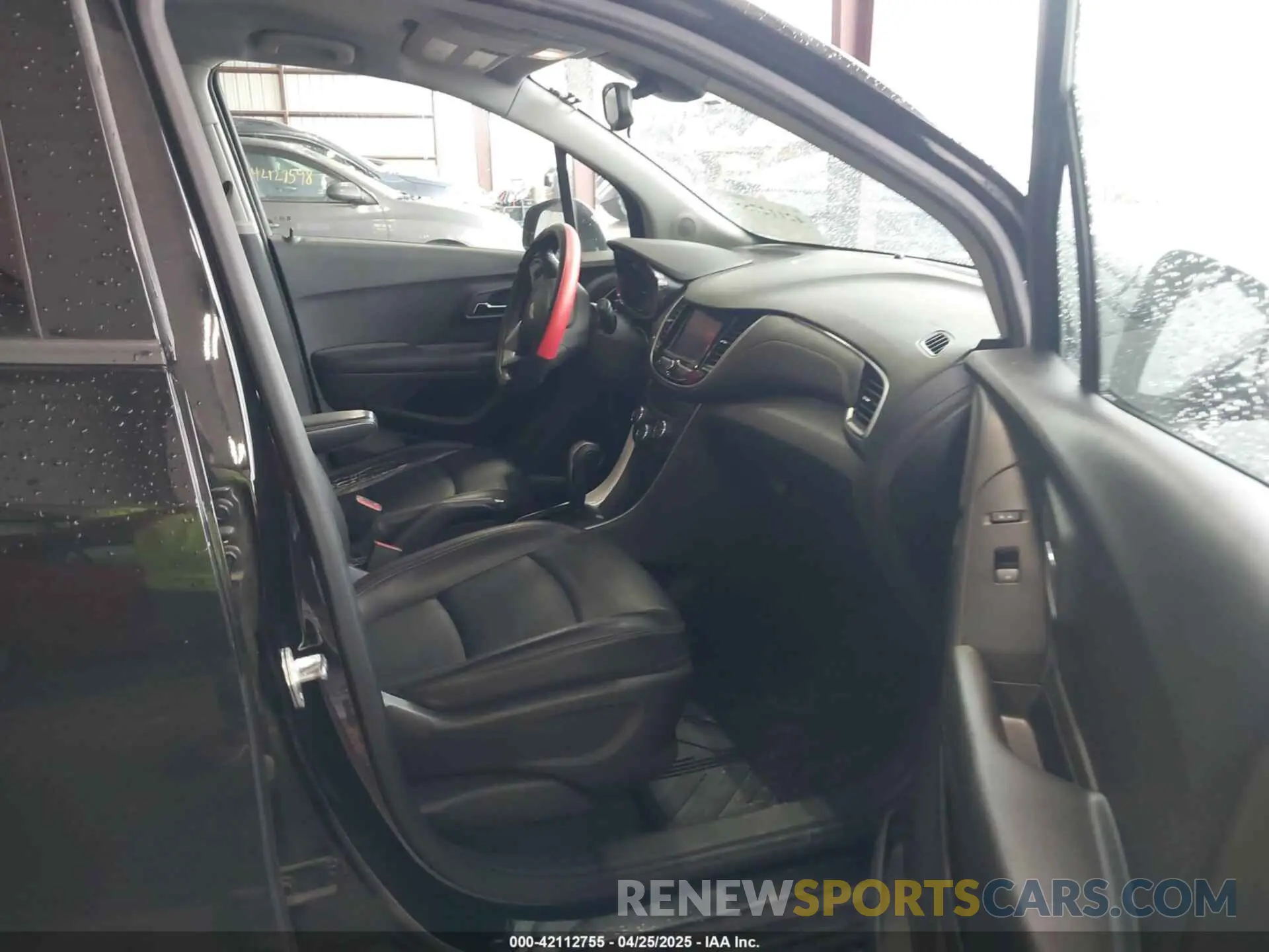 5 fotografías del automóvil dañado KL7CJPSB3MB351557 CHEVROLET TRAX 2021