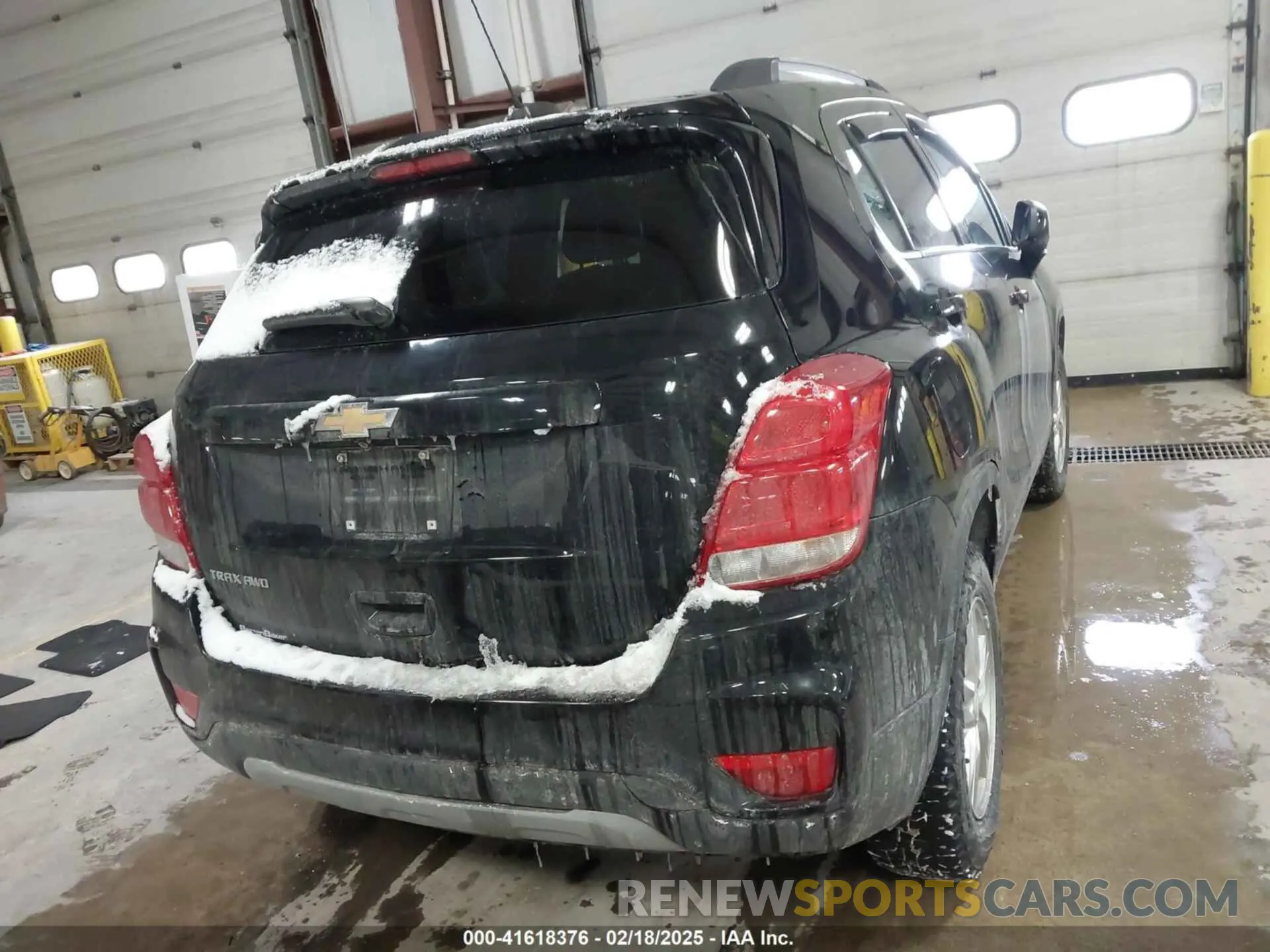 16 fotografías del automóvil dañado KL7CJPSB5MB353097 CHEVROLET TRAX 2021