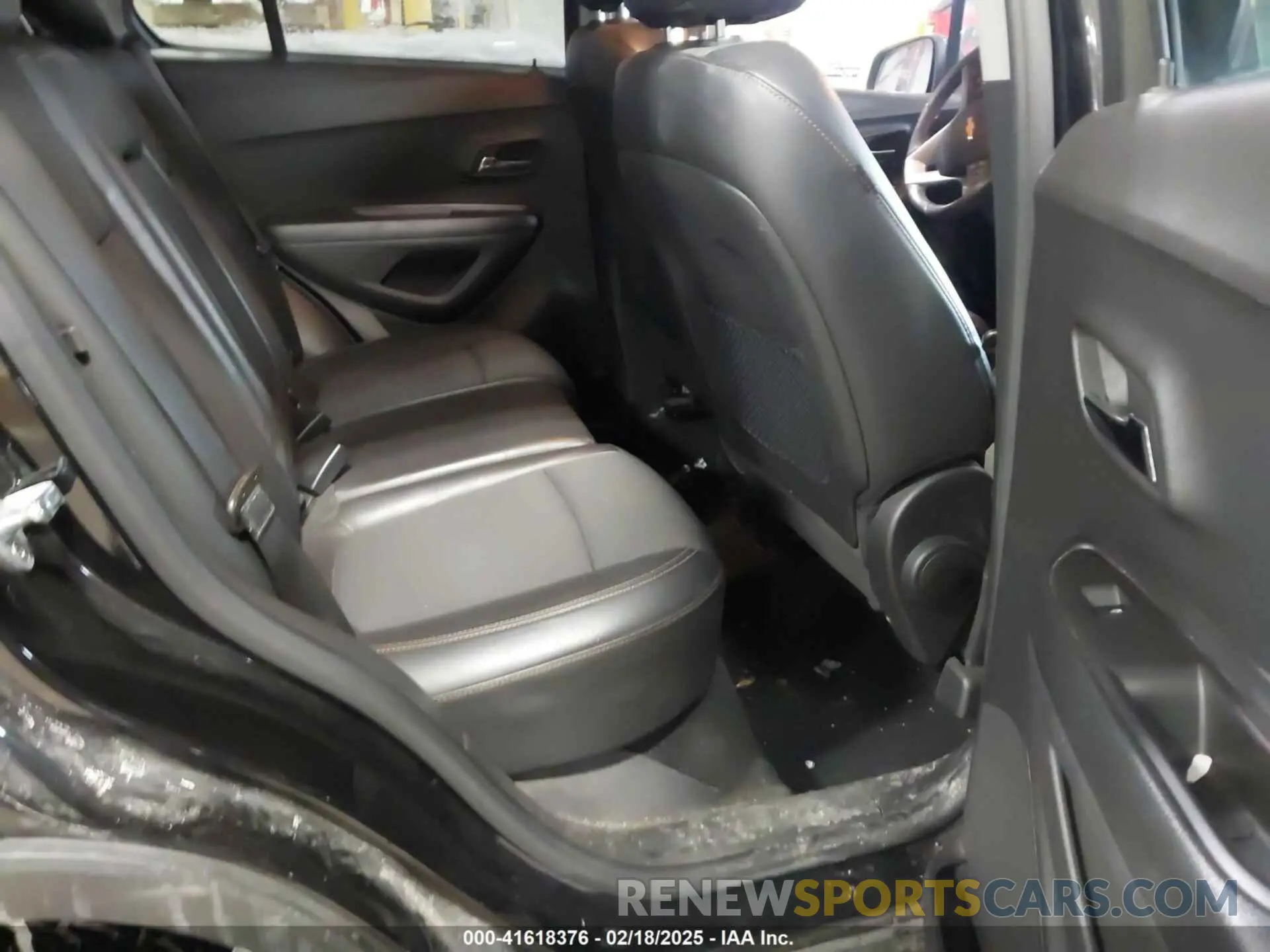 8 fotografías del automóvil dañado KL7CJPSB5MB353097 CHEVROLET TRAX 2021