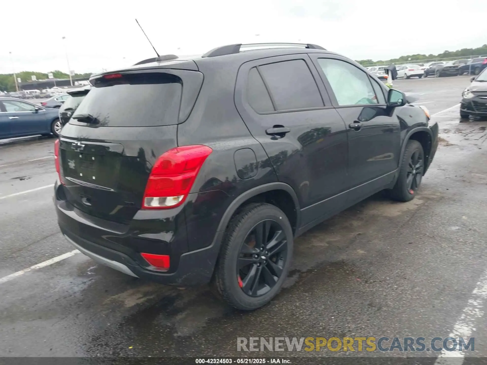 4 fotografías del automóvil dañado KL7CJPSB7MB334762 CHEVROLET TRAX 2021