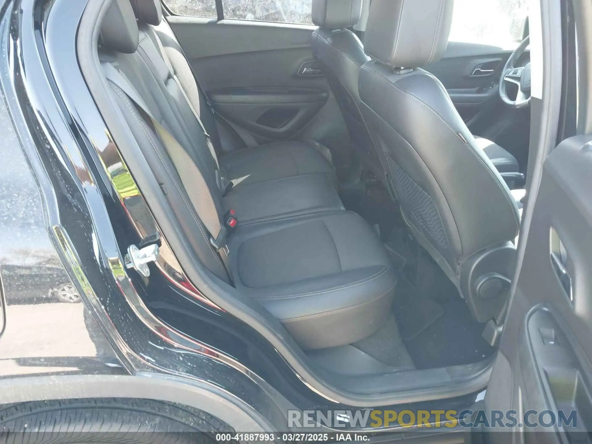 8 fotografías del automóvil dañado KL7CJPSB7MB352548 CHEVROLET TRAX 2021