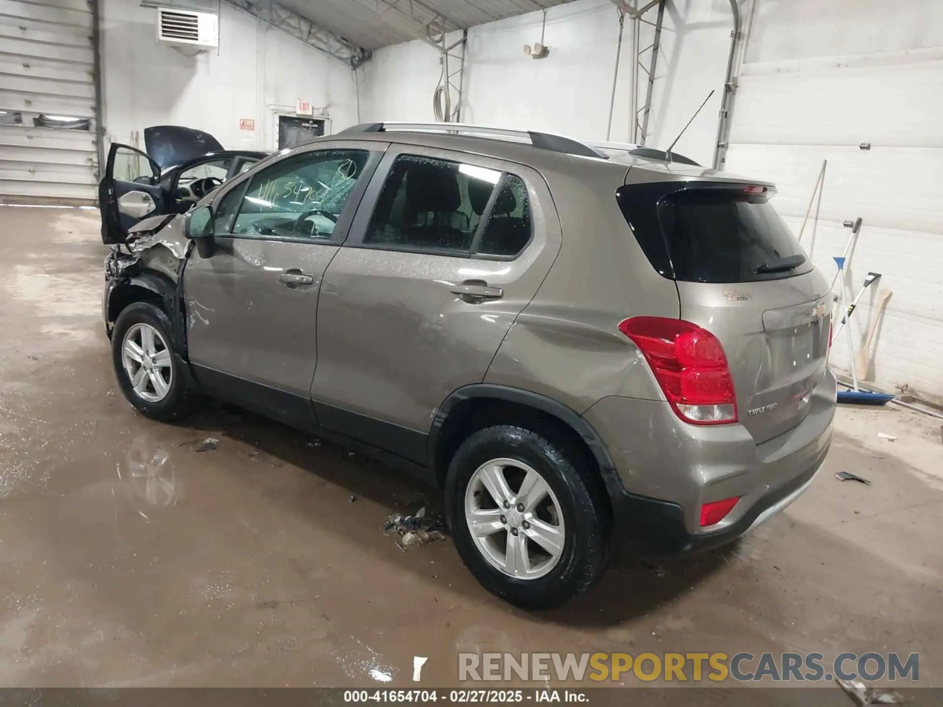 3 fotografías del automóvil dañado KL7CJPSB8MB308770 CHEVROLET TRAX 2021