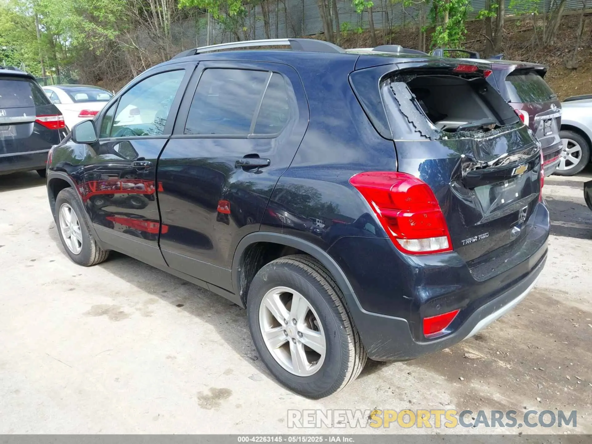3 fotografías del automóvil dañado KL7CJPSB9MB328963 CHEVROLET TRAX 2021