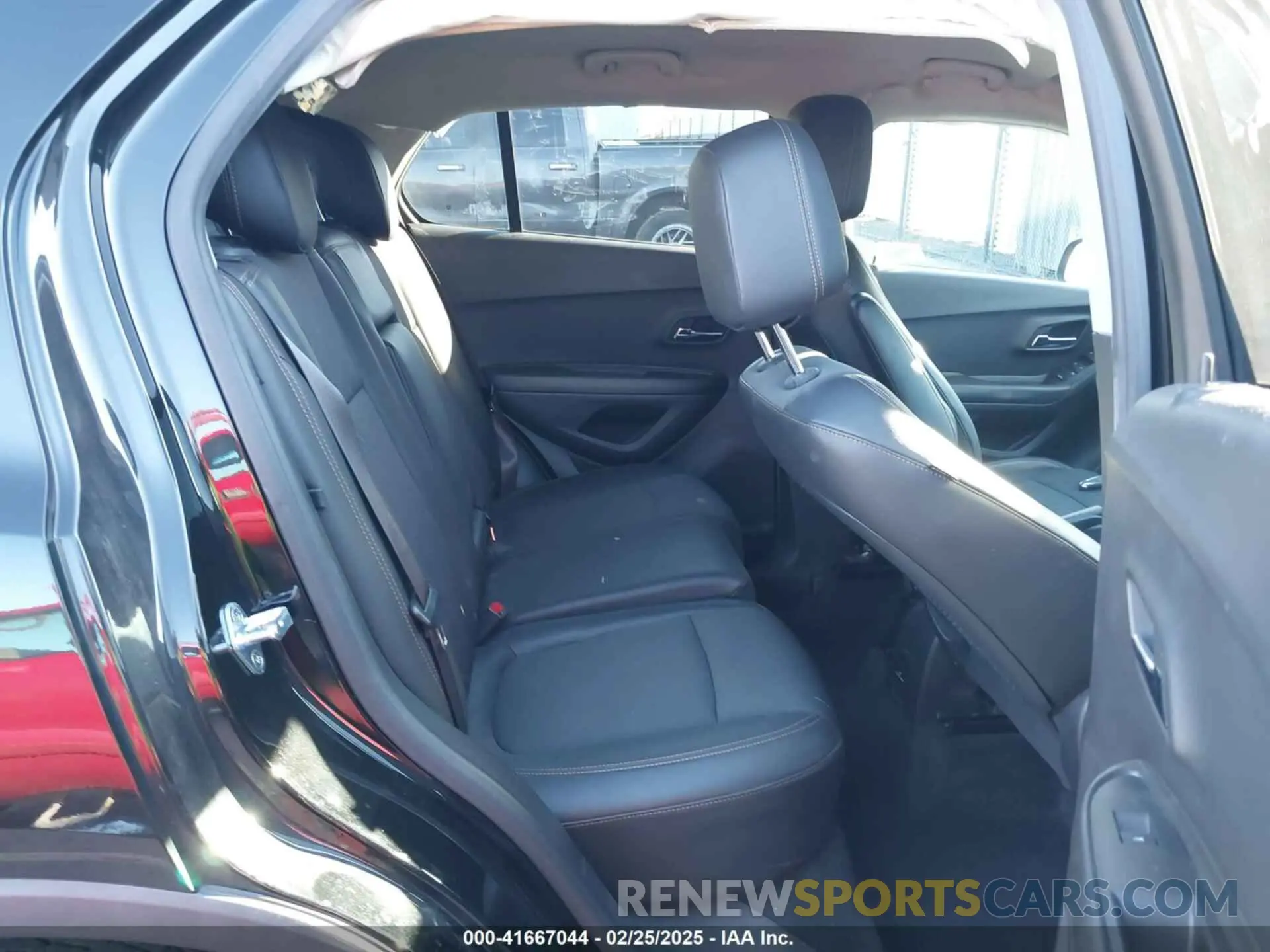 8 fotografías del automóvil dañado KL7CJPSB9MB342992 CHEVROLET TRAX 2021
