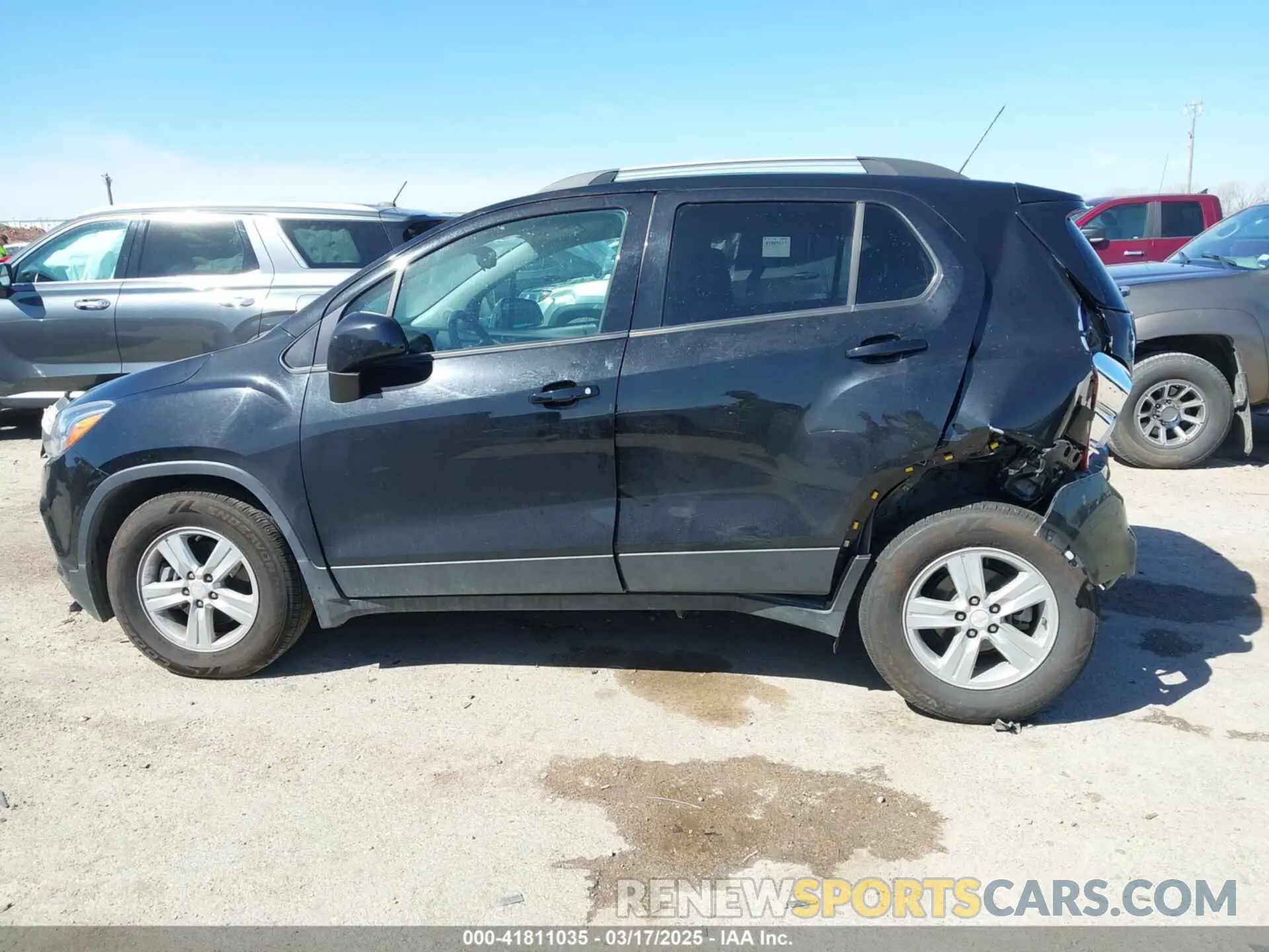14 fotografías del automóvil dañado KL7CJPSM0MB363232 CHEVROLET TRAX 2021