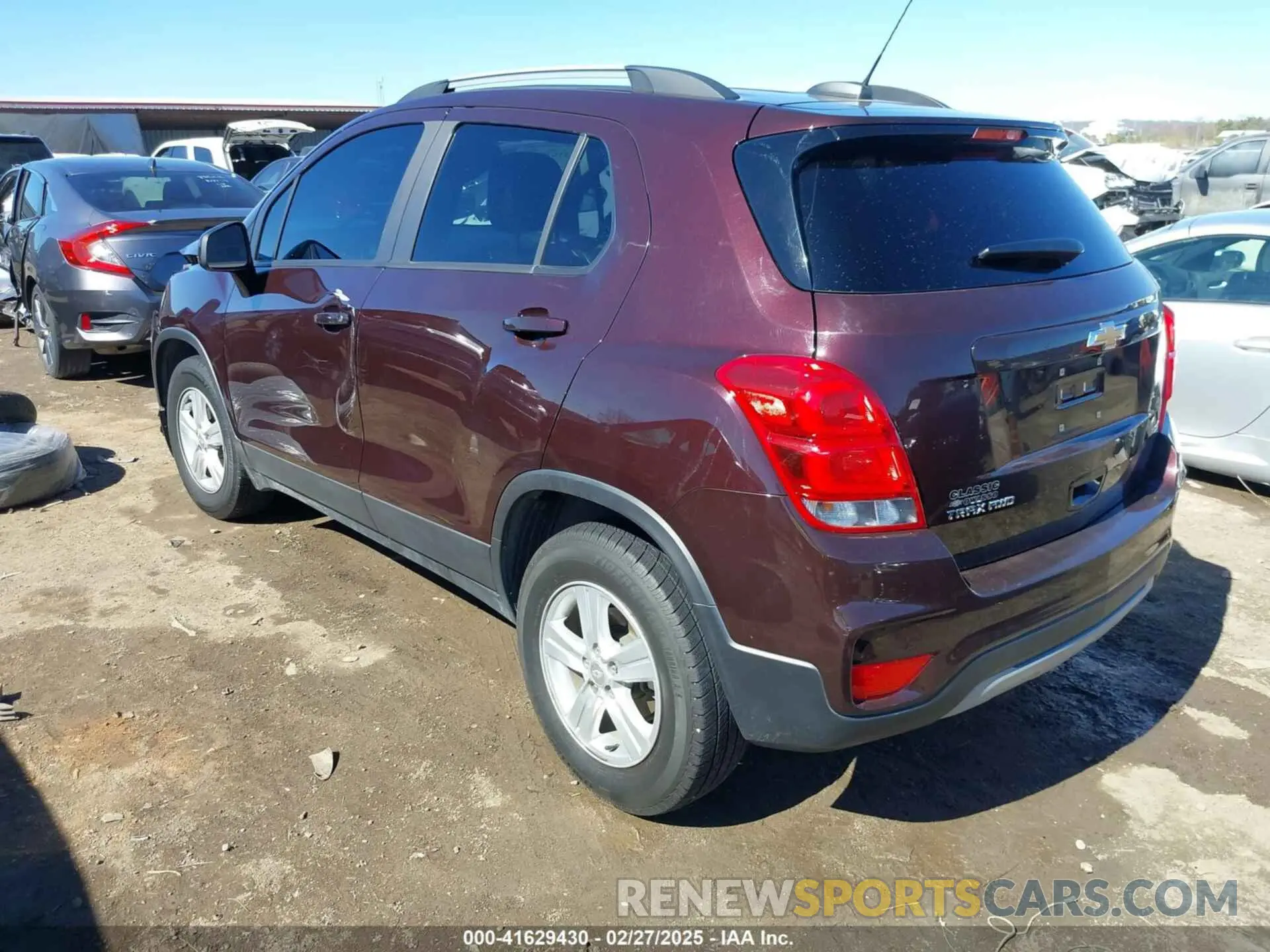 3 fotografías del automóvil dañado KL7CJPSM1MB360646 CHEVROLET TRAX 2021
