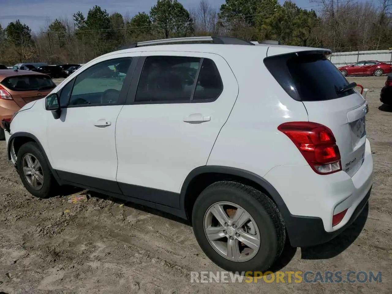 2 fotografías del automóvil dañado KL7CJPSM1MB365121 CHEVROLET TRAX 2021