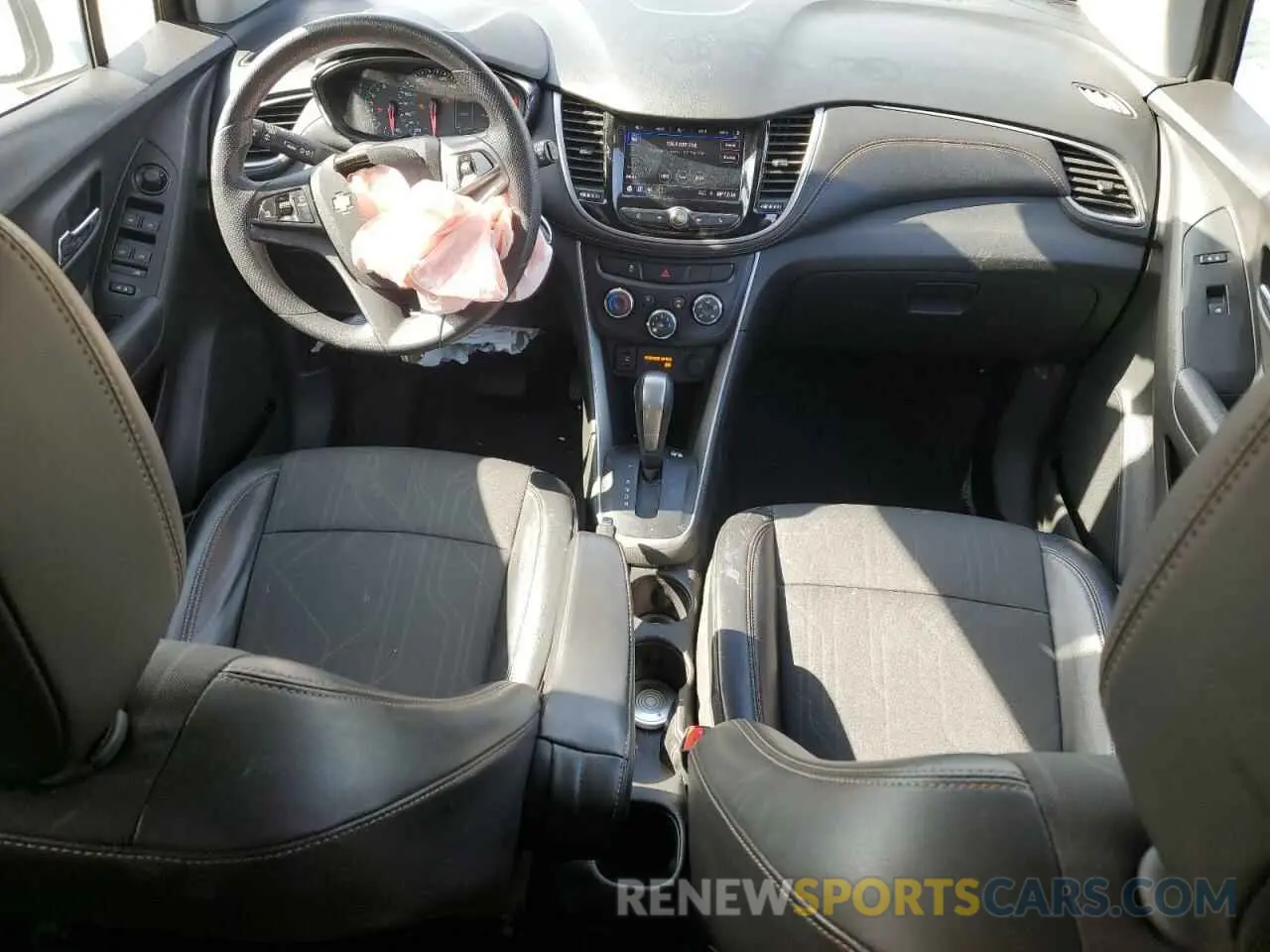 8 fotografías del automóvil dañado KL7CJPSM1MB365121 CHEVROLET TRAX 2021