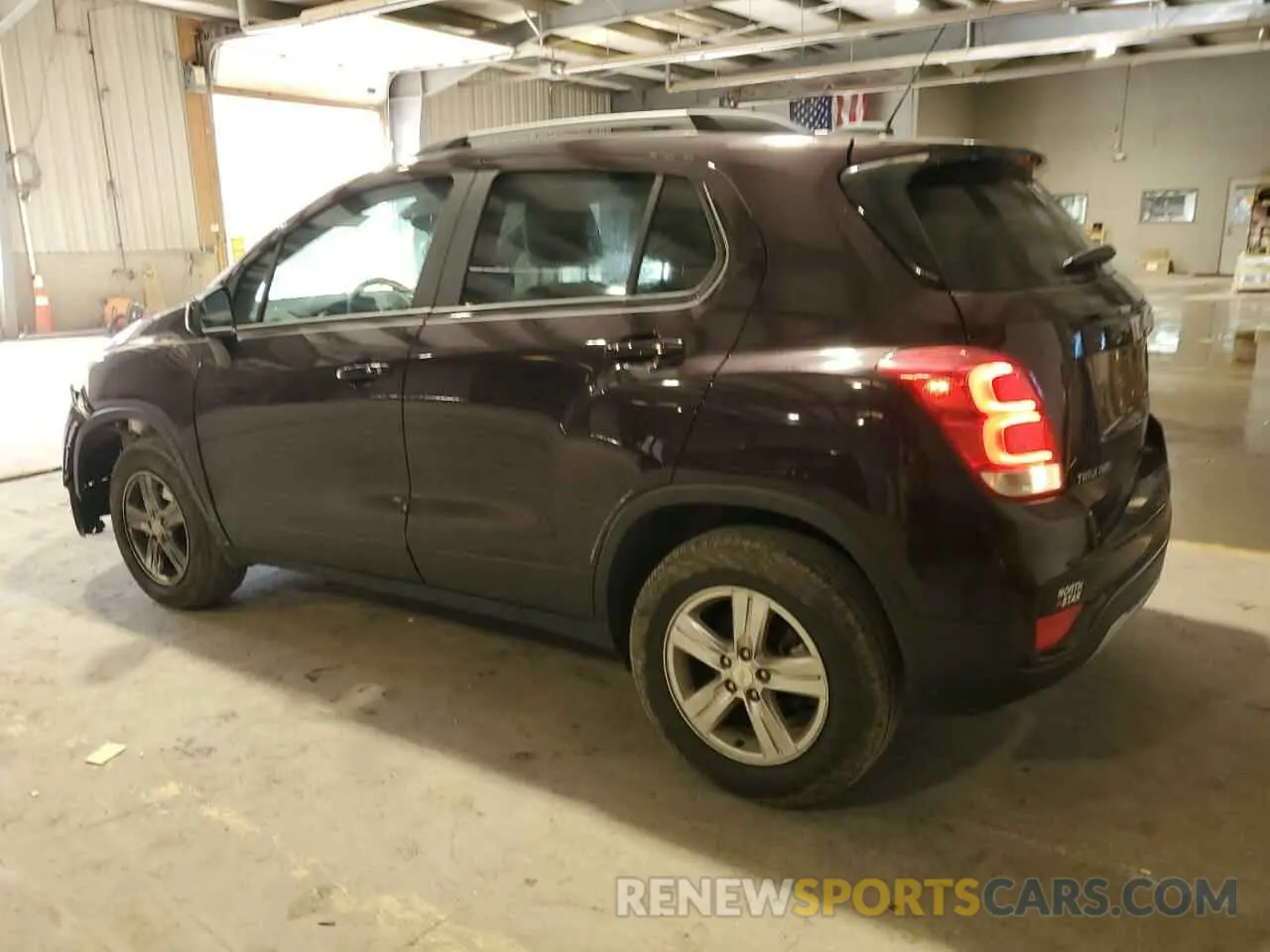 2 fotografías del automóvil dañado KL7CJPSM1MB366849 CHEVROLET TRAX 2021