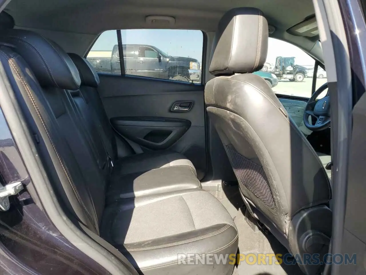 11 fotografías del automóvil dañado KL7CJPSM2MB370618 CHEVROLET TRAX 2021