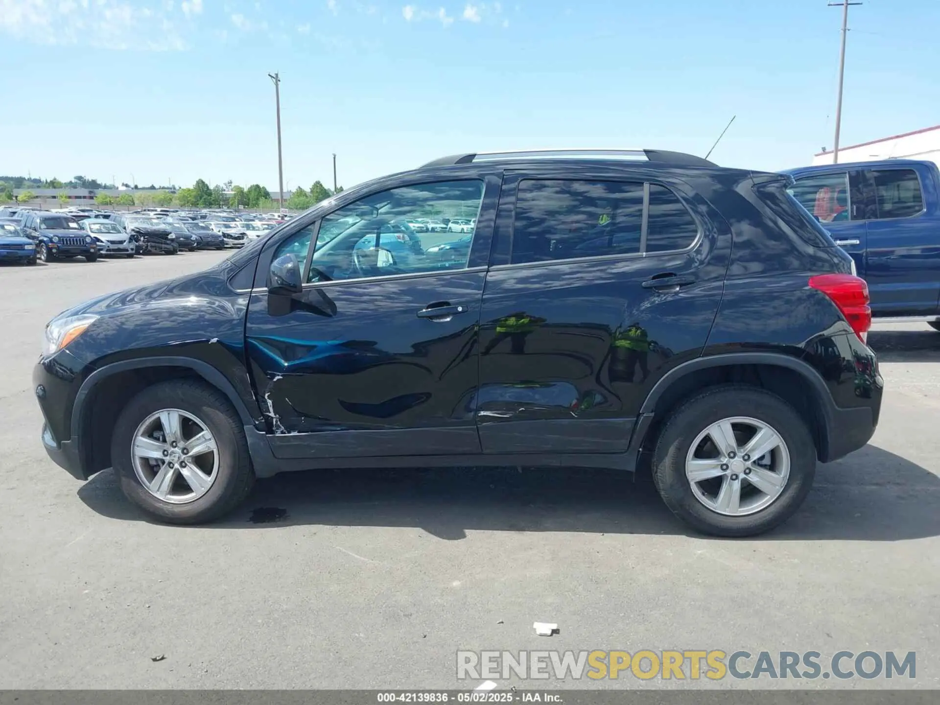 14 fotografías del automóvil dañado KL7CJPSM5MB365722 CHEVROLET TRAX 2021